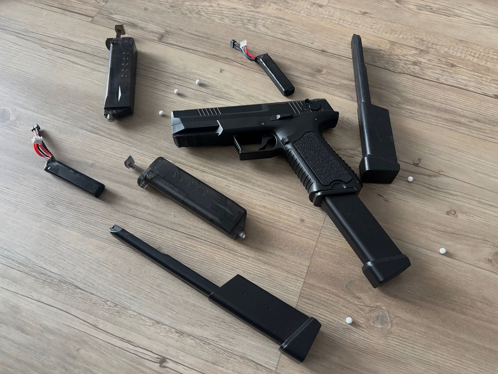 Airsoft Bundle 0,5J | G&G CM16 Raider + CYMA CM.127 | viele Magazine + Gear