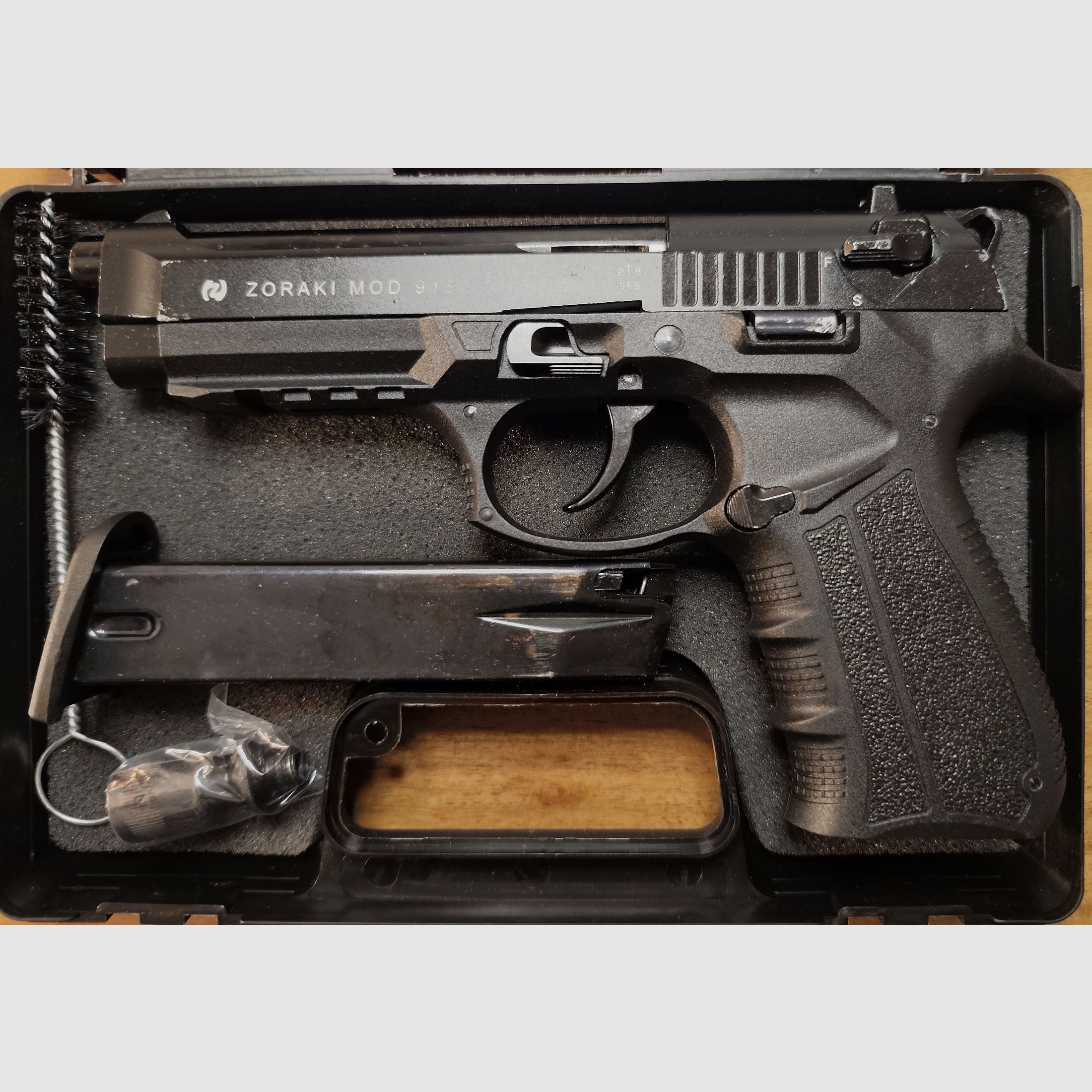 Zoraki 918 Kaliber 9mm P.AK. PTB 965 OVP + Munitie