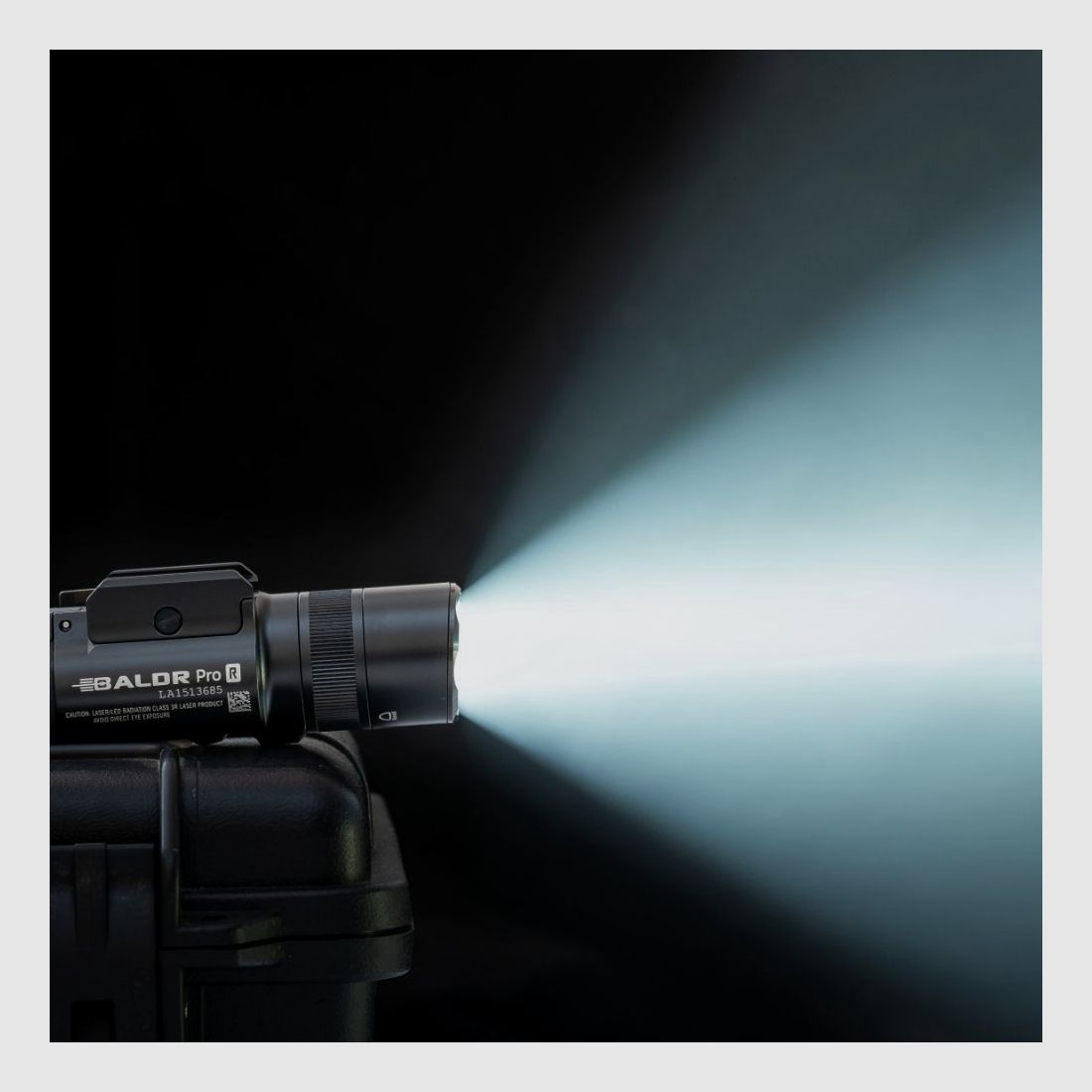 Latarka LED do broni krótkiej z zielonym wskaźnikiem Baldr Pro R 1.350 lumenów Olight, zdjęcie 12 z 12