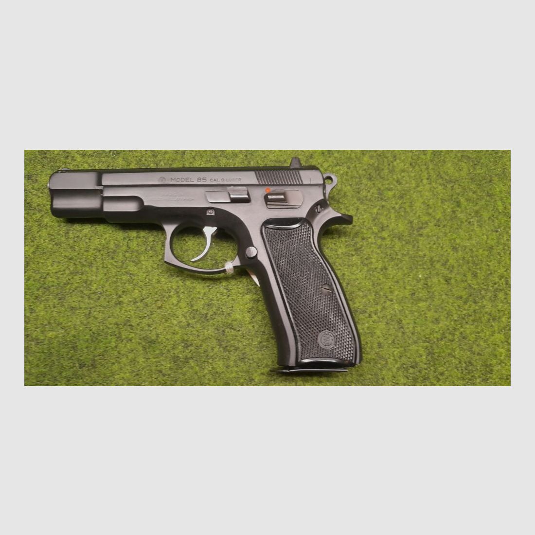 CZ CZ 85, Bild 2 von 2