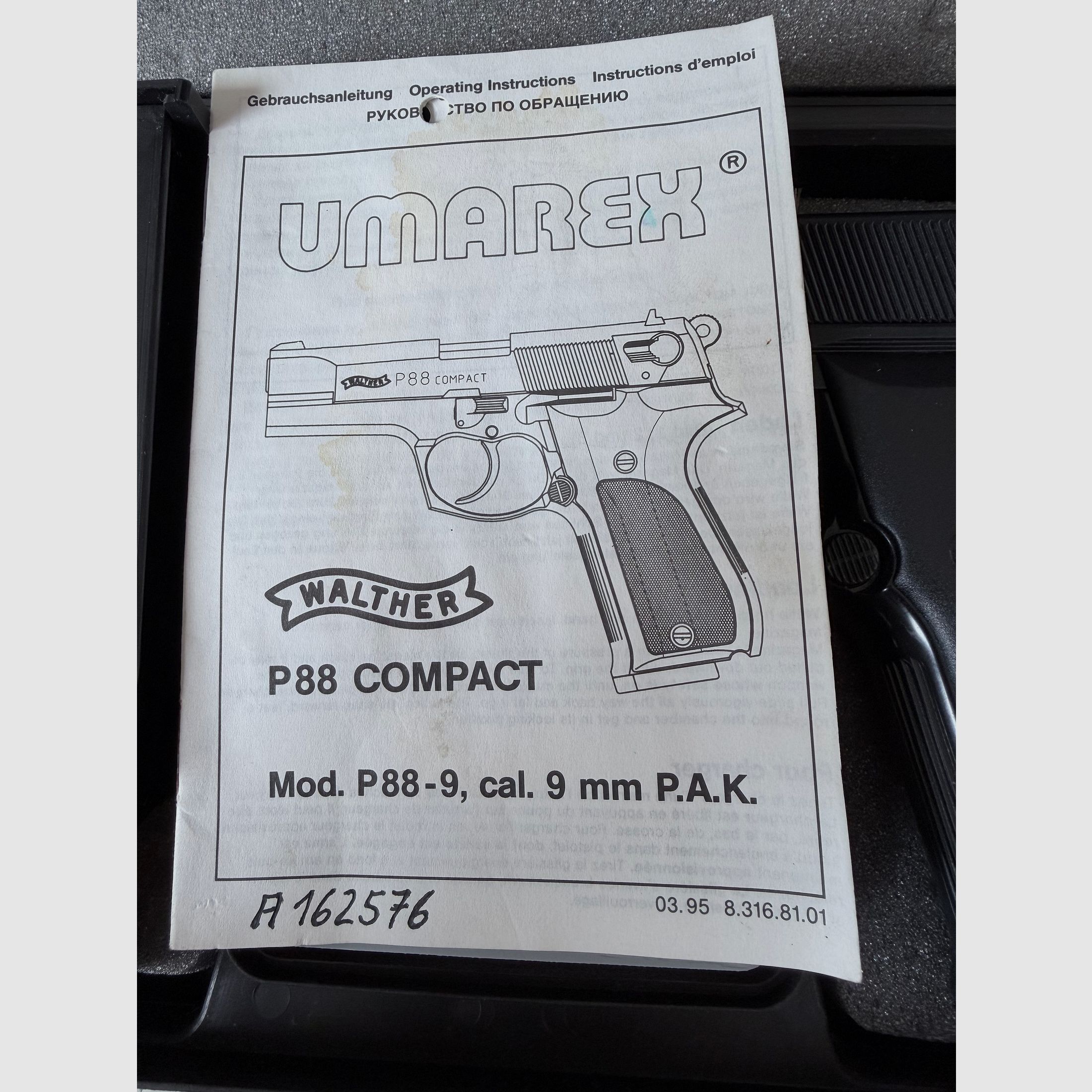 Walther P88 Compact mit 4 Magazinen und Verschlussbecher in originalem Koffer