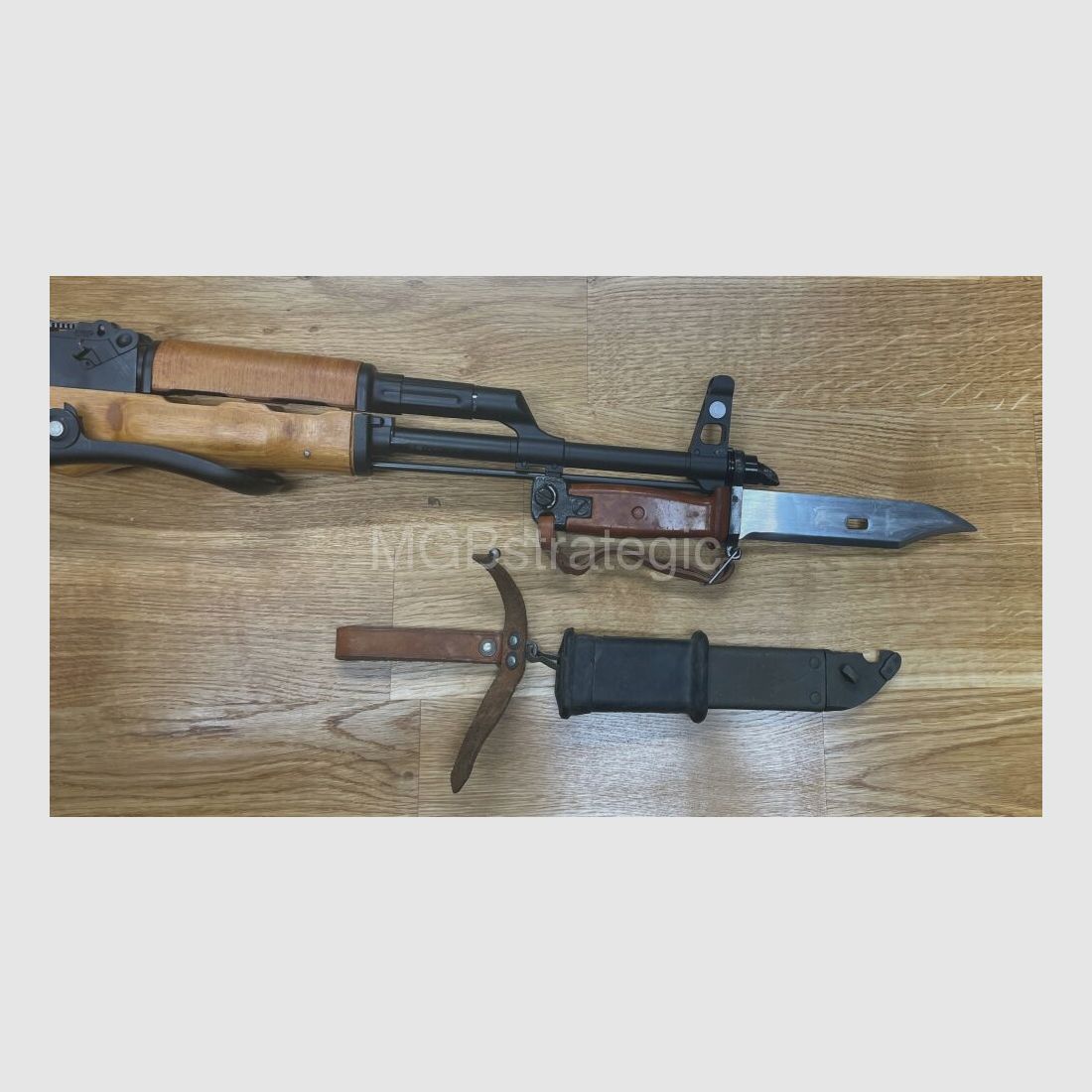 WBP Jack - carabina semiautomatica 7,62x39 - sistema AKM AKMS AK47 AK74 con calcio pieghevole - il baionetta può essere montata - Made in Poland - novità!