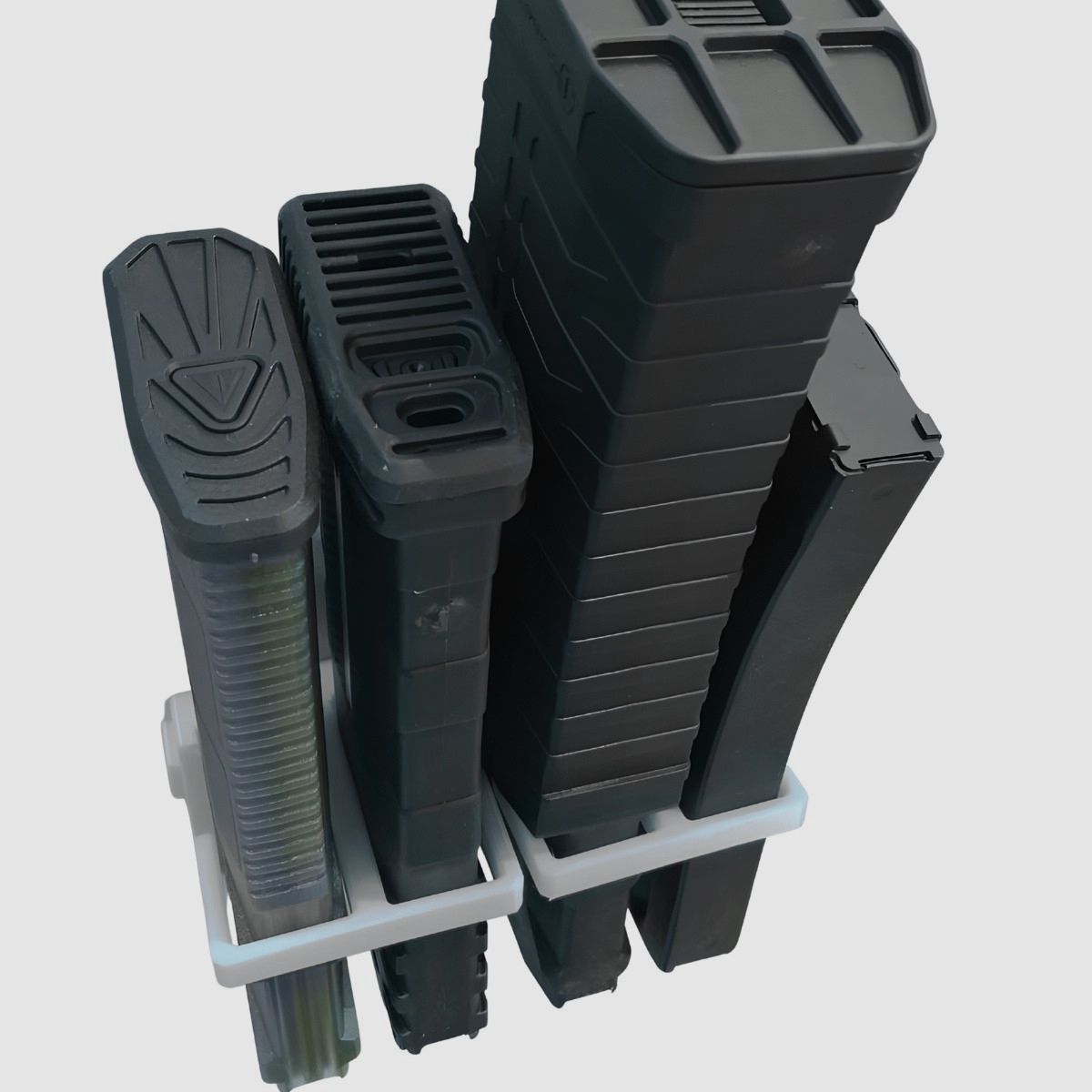 MP - ARMagHolder Magnetische houder voor twee AR-magazijnen - grijs - ARH-04, afbeelding 2 van 2
