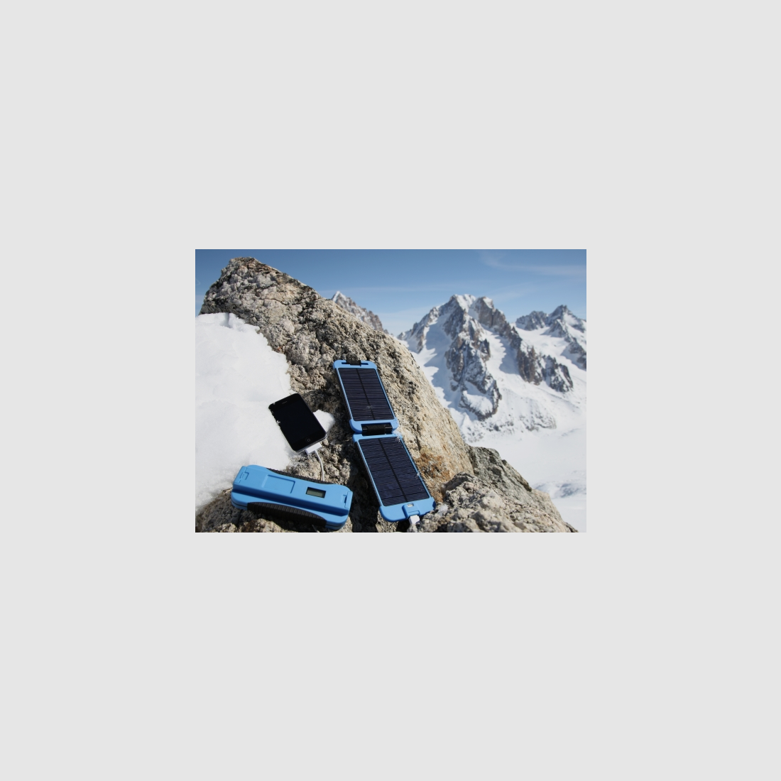Batterie solaire Xtreme pour téléphones et tablettes, image 9 sur 30