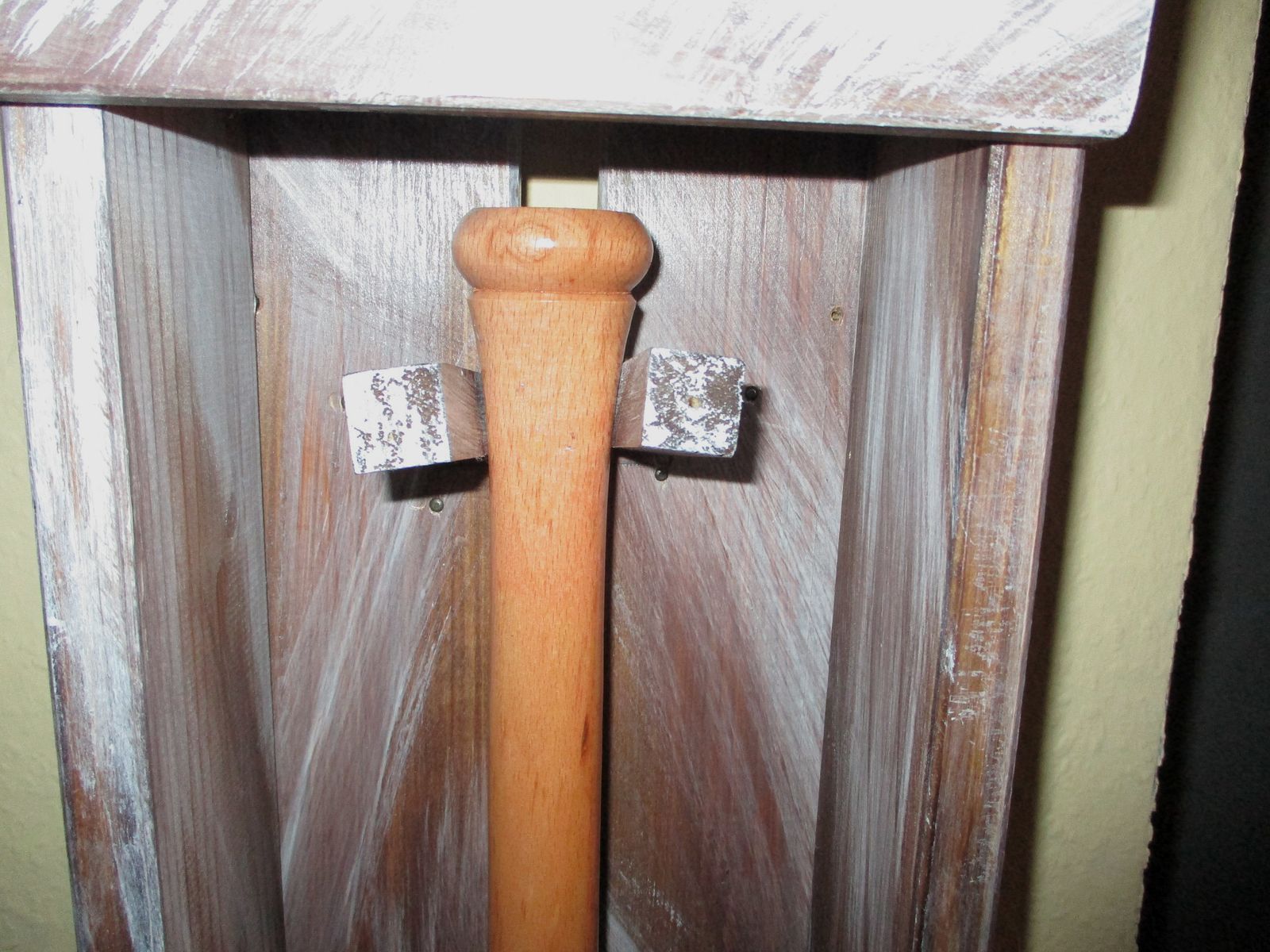 The Walking Dead Negan Baseball Schläger Lucille in Holzbox
