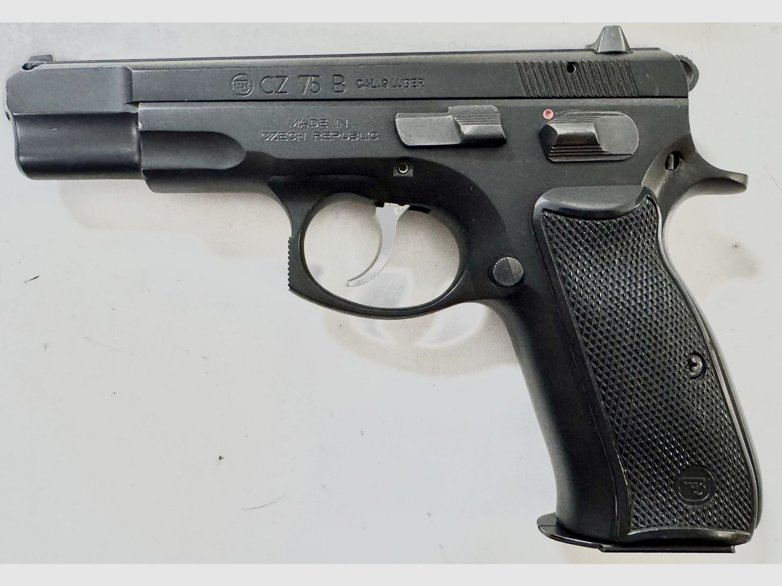 CZ 75 B pistool tweedehands, afbeelding 2 van 2