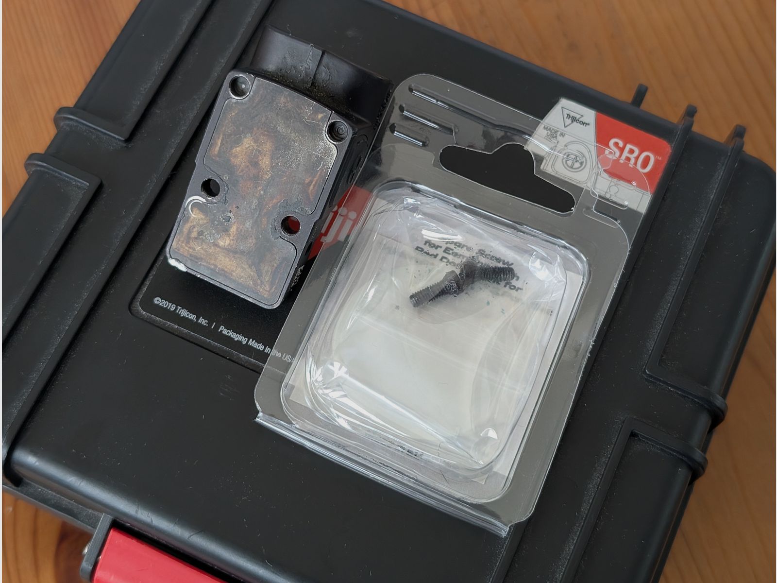 Original Trijicon SRO 2.5 MOA Mini Red Dot