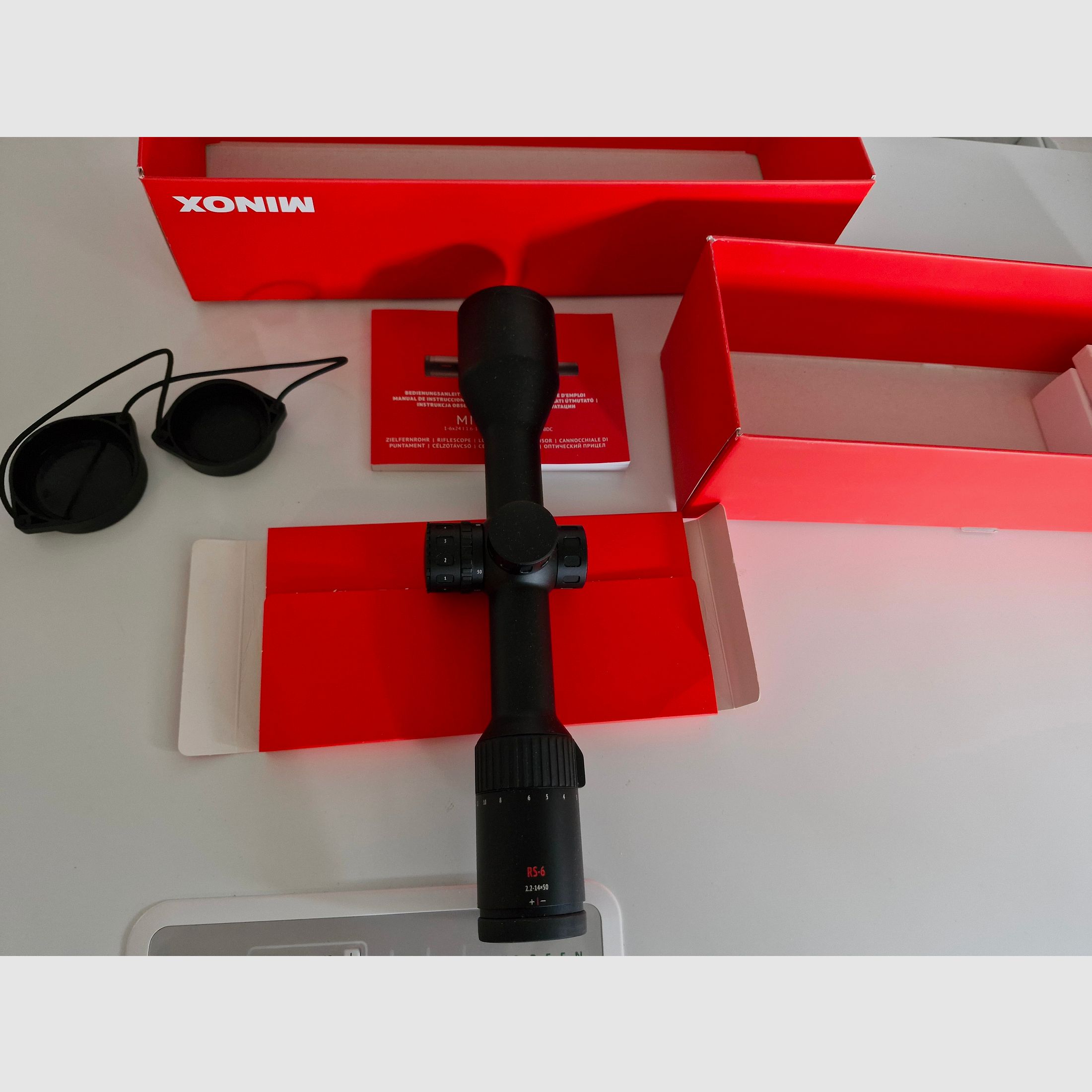 Neues Minox RS6 2,2-14x50 mit Zeiss-Schiene und Parallaxeausgleich