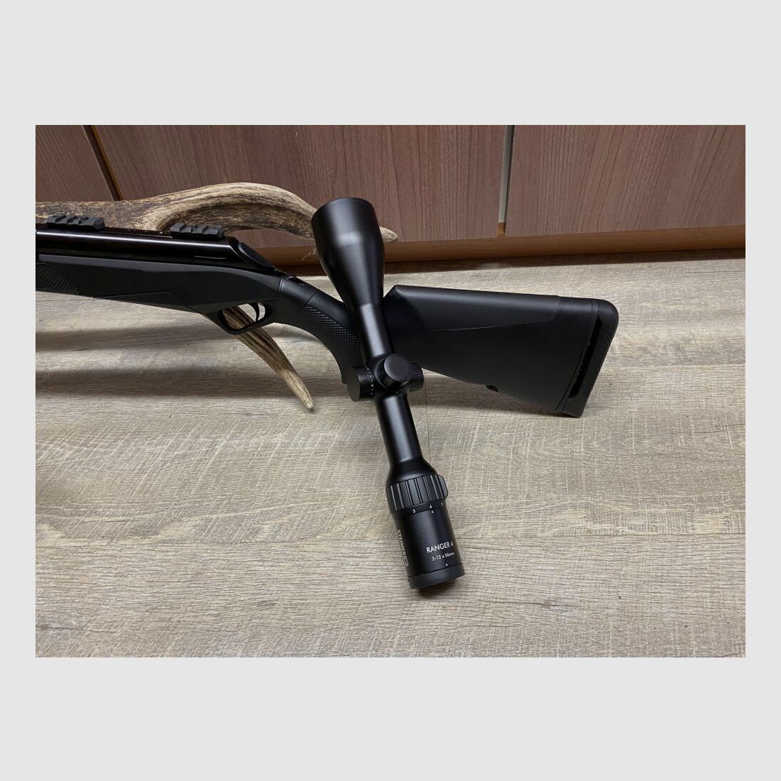 Benelli Lupo, mit Steiner Ranger 4 3-12x56, ohne Schiene