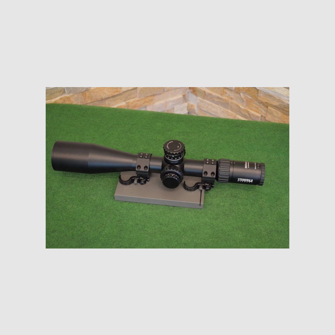 Steiner Military M5Xi 5-25x56 MSR