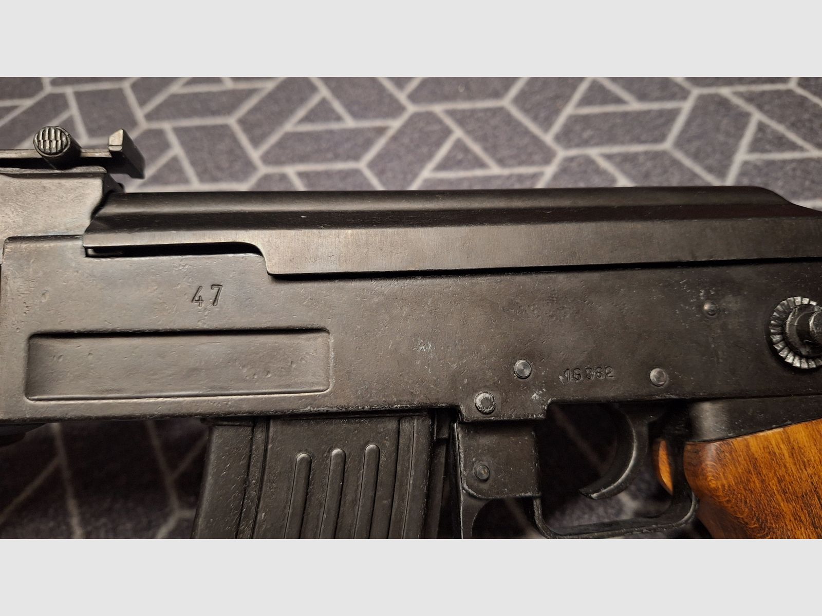 AK47 assault rifle DENIX model