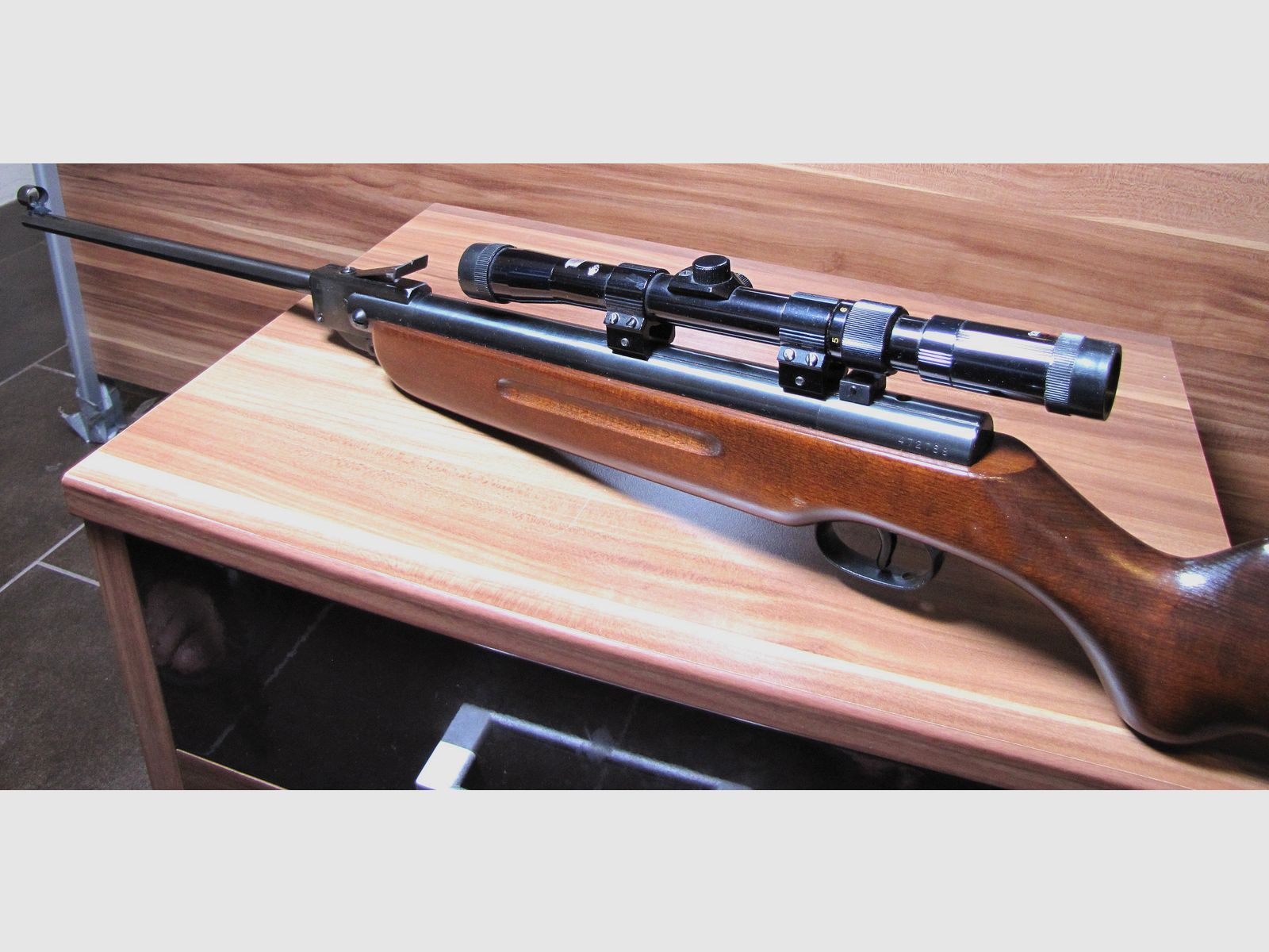Weihrauch HW 50 Luftgewehr mit Zielfernrohr