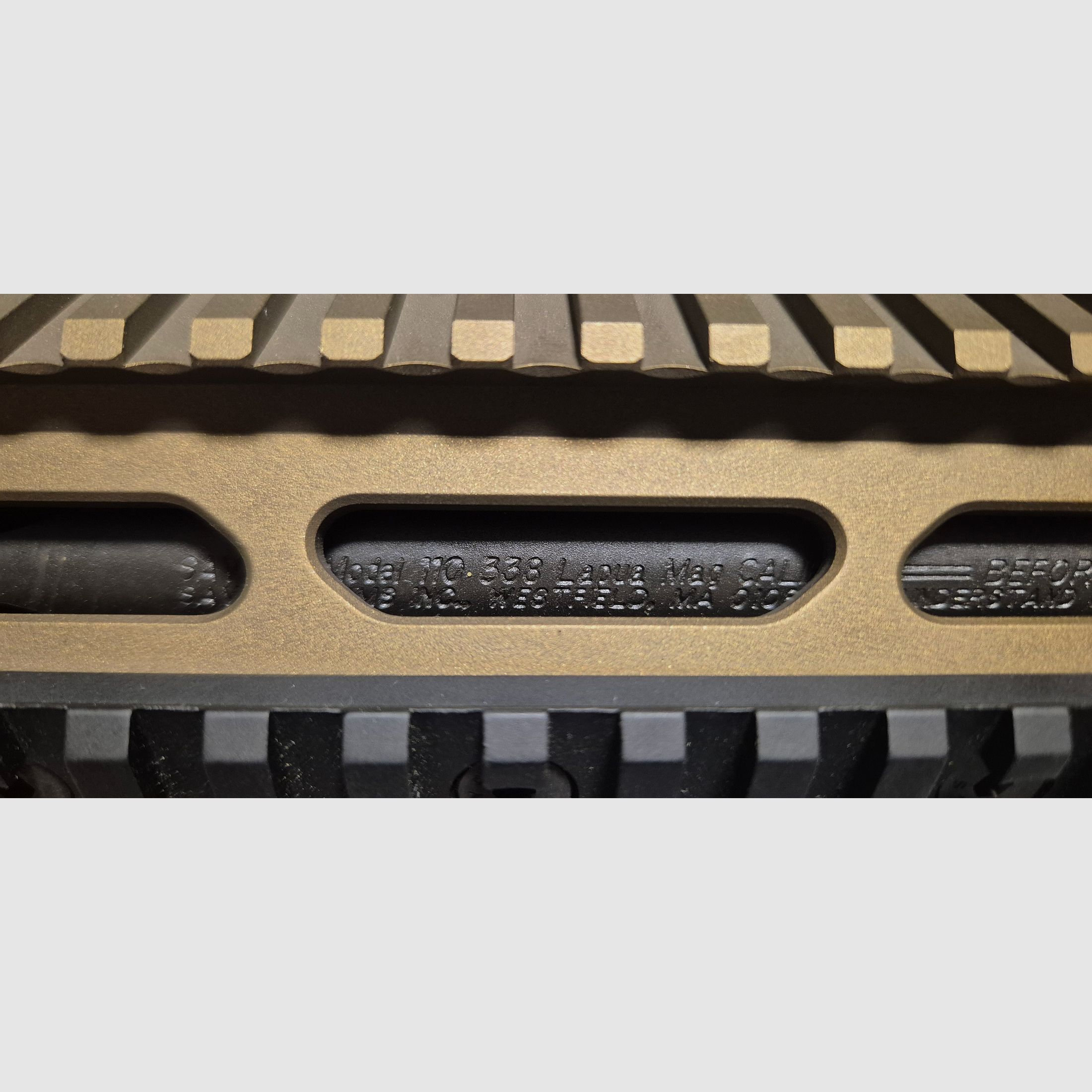 Savage Arms 110 BA Stealth Evolution; .338 Lapua Magnum; ca. 500 Schuss Belastung mit Harris Zweibein