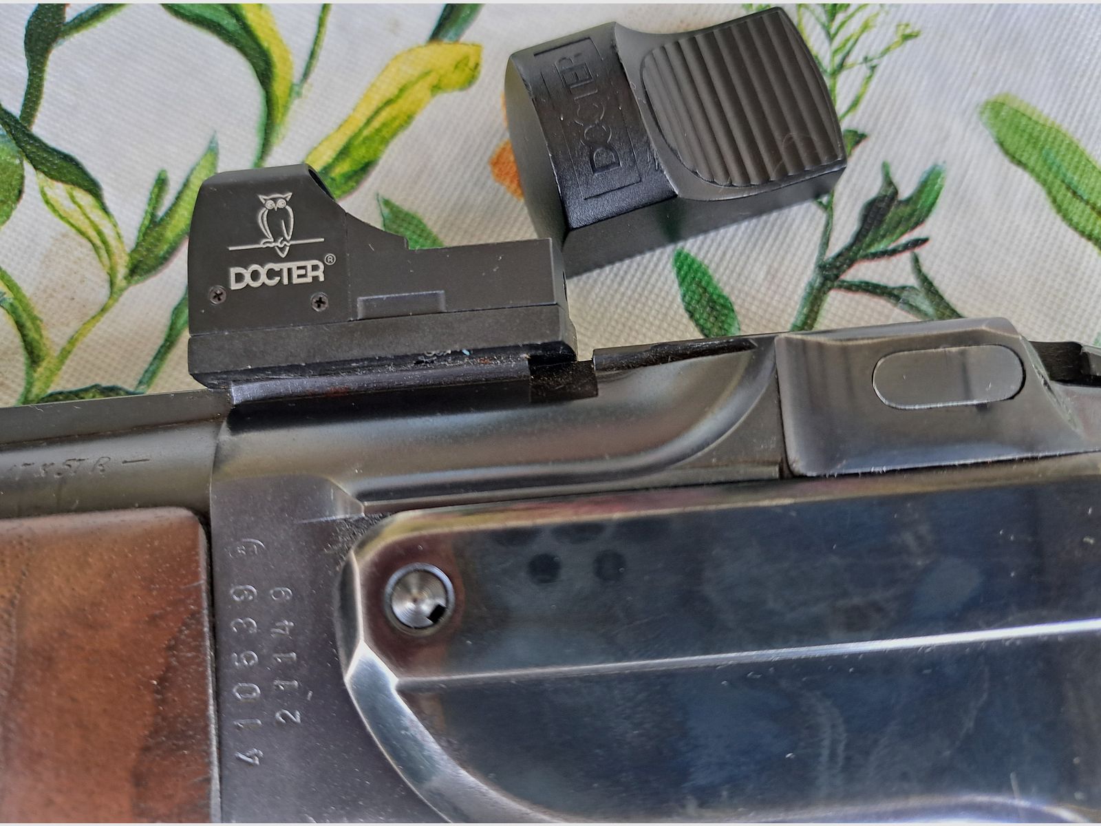 Brünner (CZ) ZH 104 Poldi Acero Especial con visor de punto rojo Docter