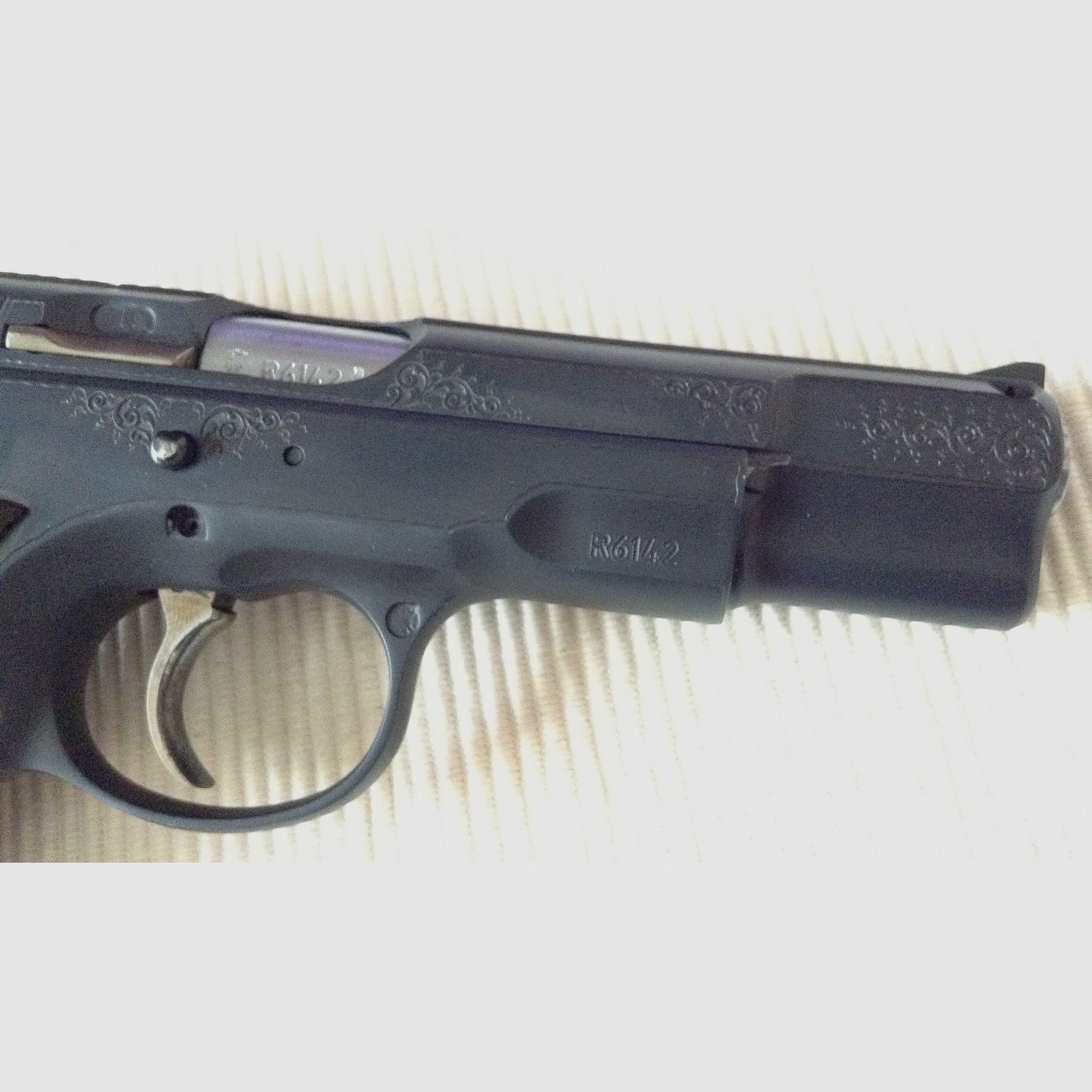 Ha. Pistole Brünner CZ-75 Luxus, Kal. 9mmLuger, aus Sammlung
