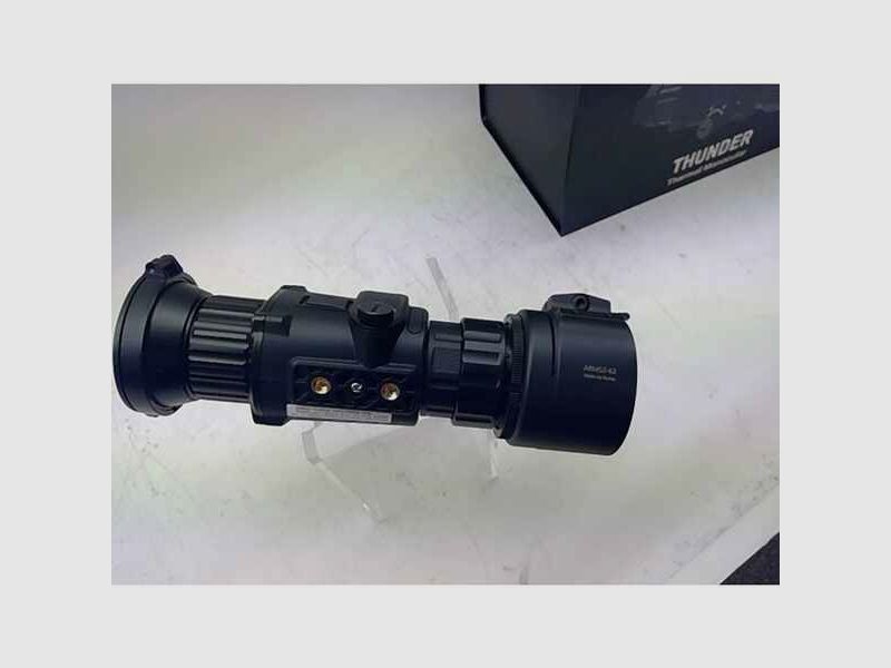 Vorsatzgerät Hikmicro TH50C. Wärmebildvorsatzgerät