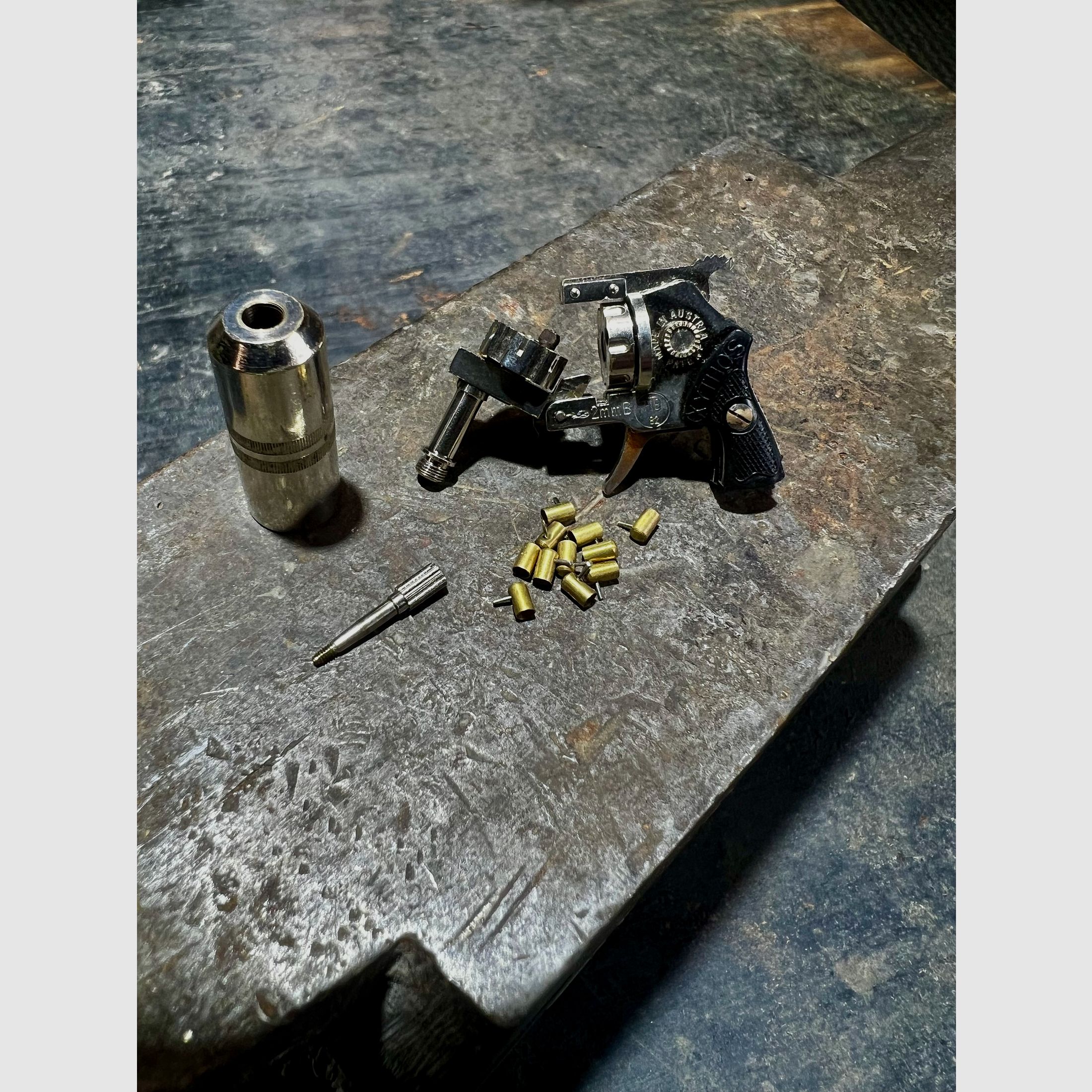 Xythos 2mm minirevolver entièrement fonctionnel