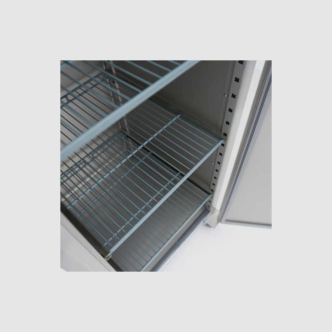 Refrigerador MAXIMA 600L - 3 Estantes Ajustables - Inox, imagen 13 de 17