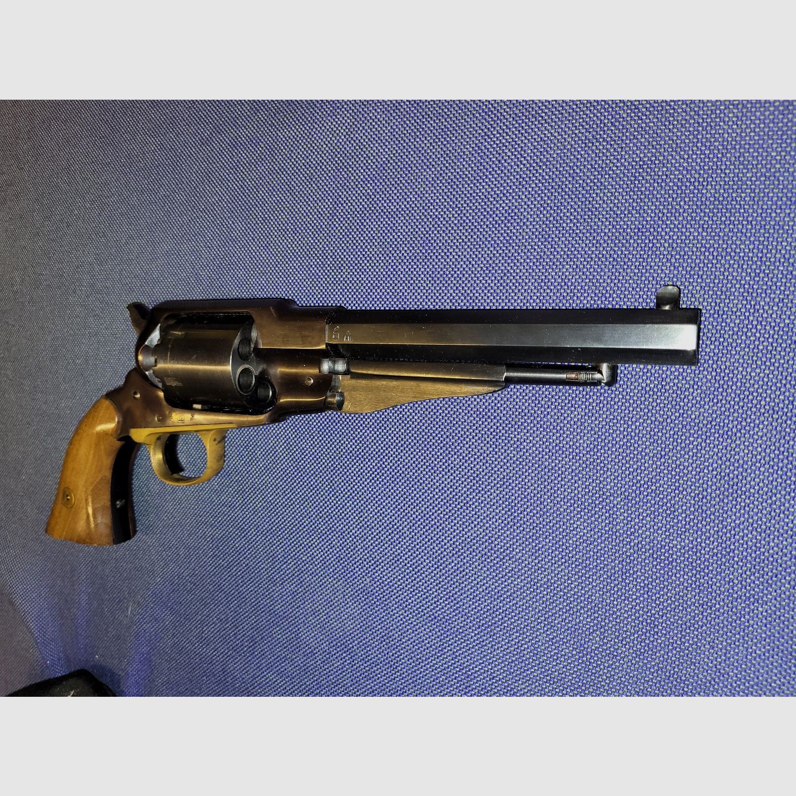 Remington revolver a percussione caricamento anteriore M1858 Navy cal. 0.36