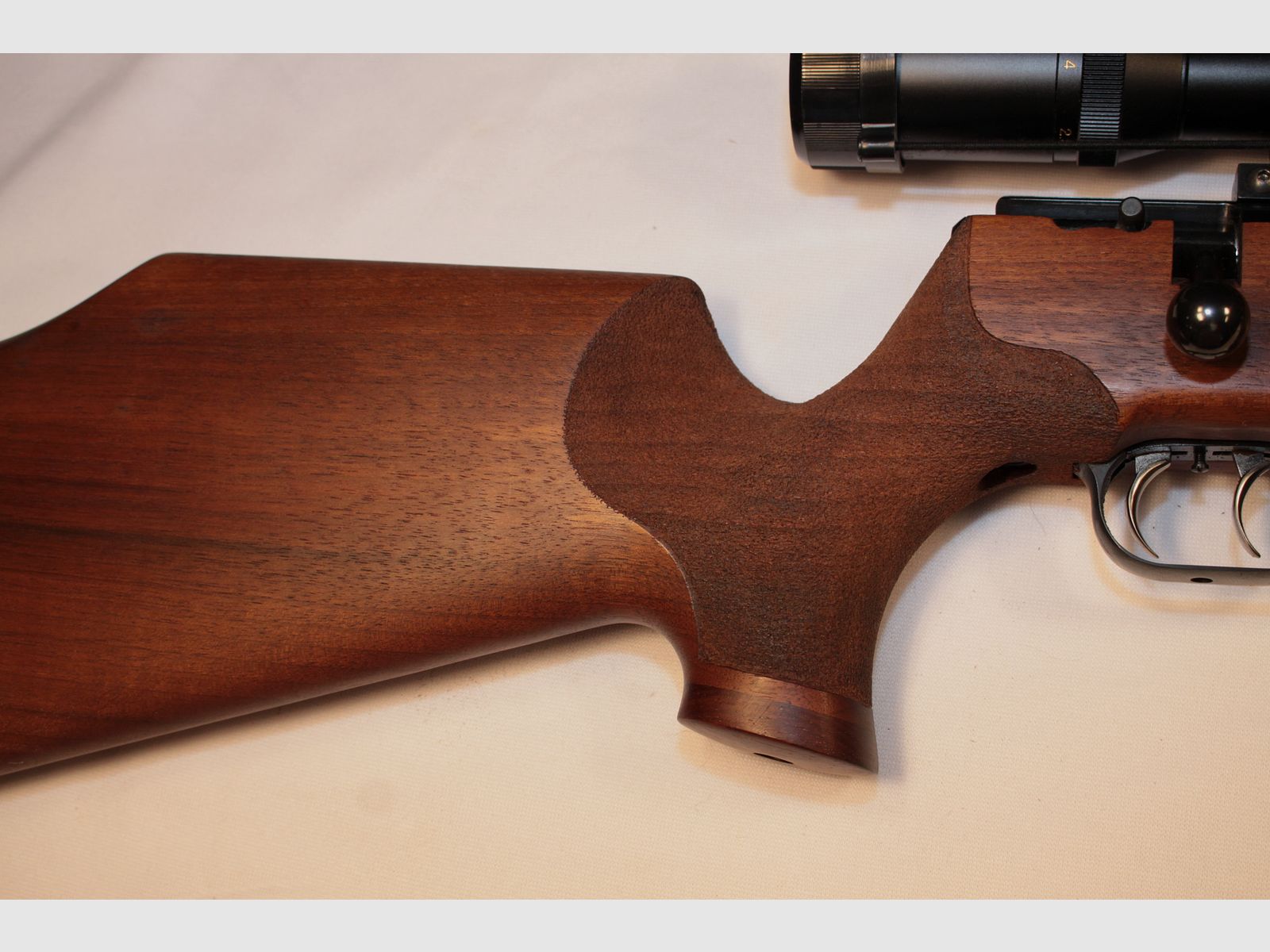 Weihrauch Model HW 66 - like new.