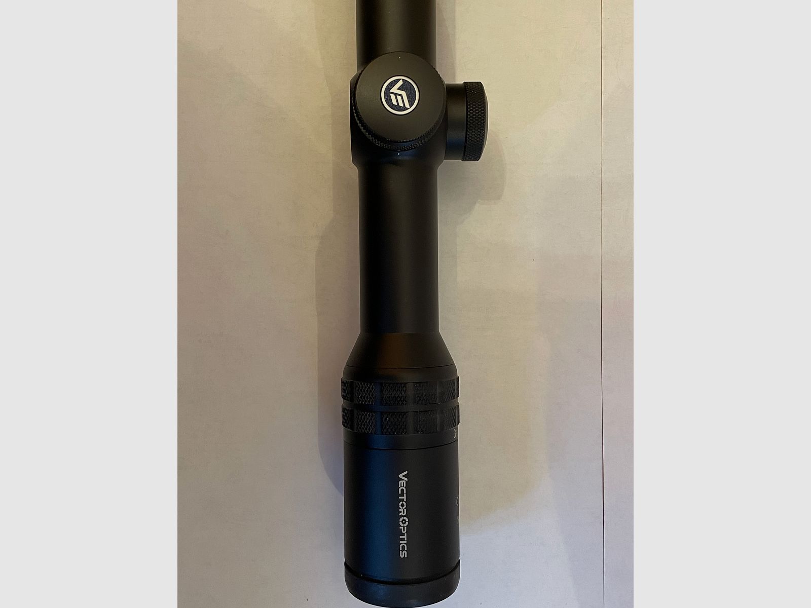 Vector Optics Grizzly 3–12x56 Zielfernrohr – Leuchtabsehen