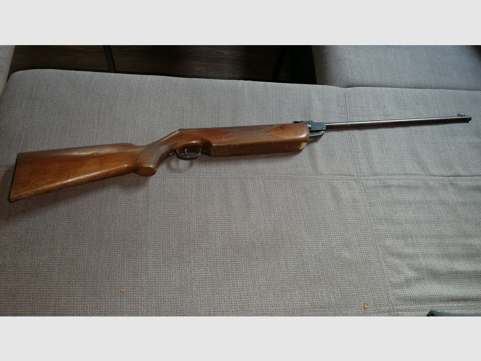 Incienso HW 100 T FSB con bomba de aire comprimido M 220 con mira telescópica, silenciador y accesorios (ver fotos) + 2 rifles de aire más antiguos como regalo