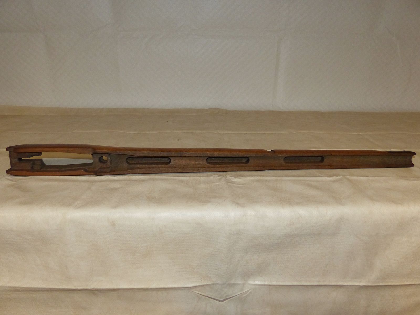 Garde-main de fusil Lee Enfield Nr. 4 en hêtre