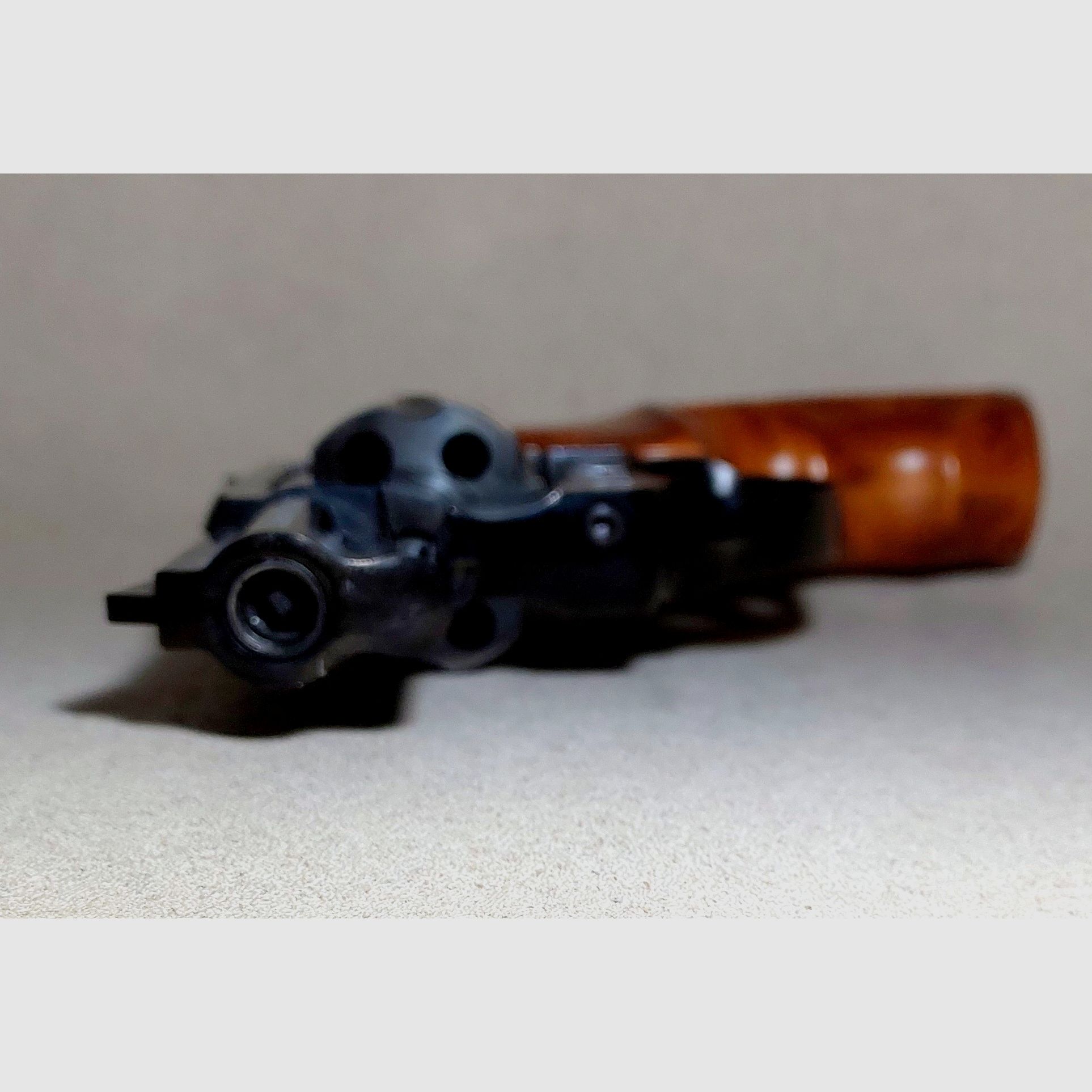 Zoraki R1 2,5 pollici nero lucido con finitura in legno Special Revolver calibro 9mm R.K. brunito (PTB 1022)