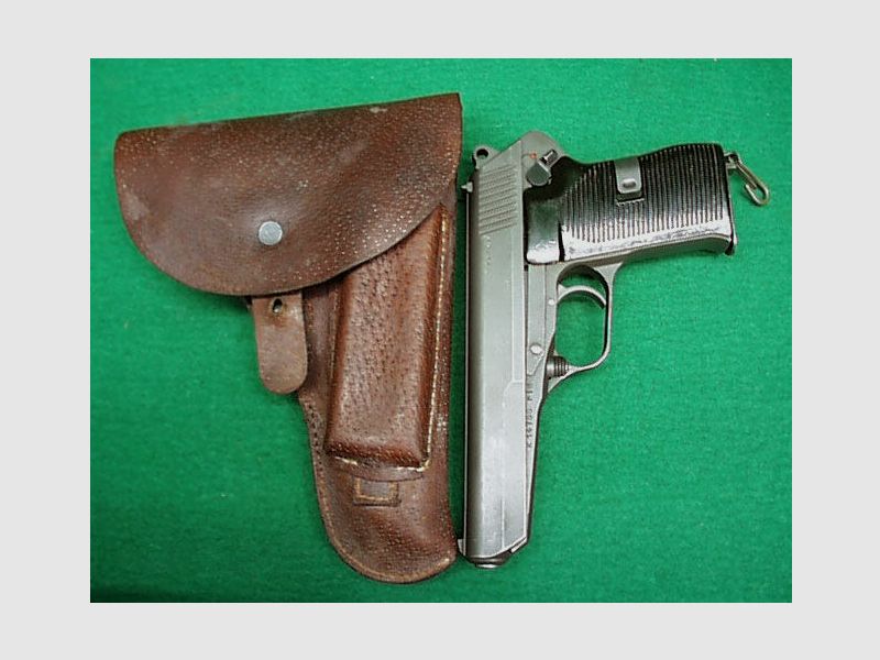 Ceska Pistole Mod. 52 (CZ 52)