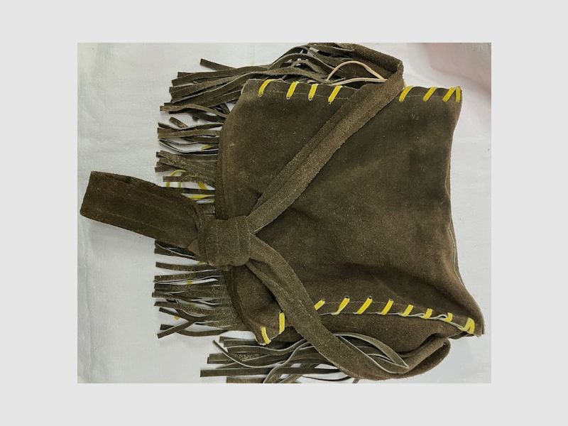 Umhängeasche Western - Trapper, zie de beschrijving en afbeeldingen