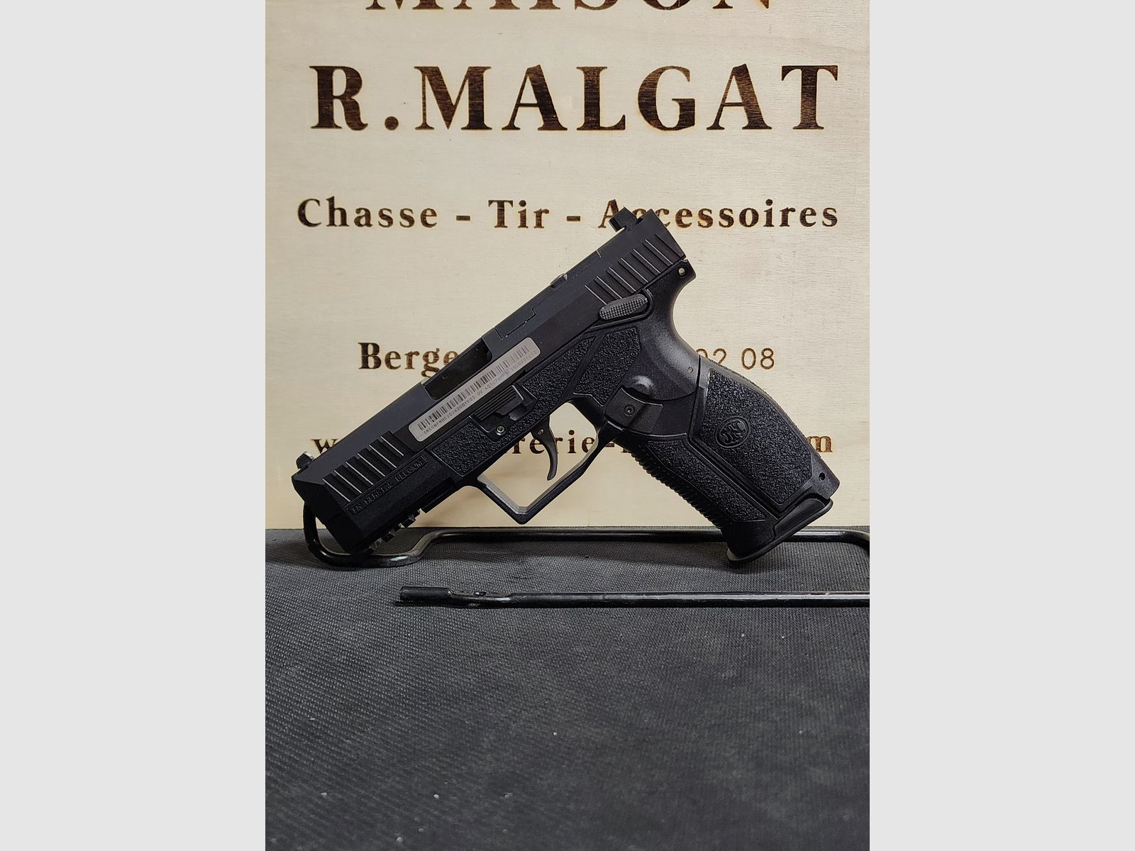 FN HERSTAL HIPER BLACK MRD Kal.9×19 (auf Lager), Bild 3 von 9