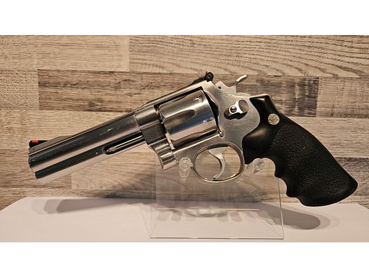 Vom Fachhandel - Revolver Smith & Wesson Mod. 629-3 Classic 5" Kal. .44Magnum Stainless Steel