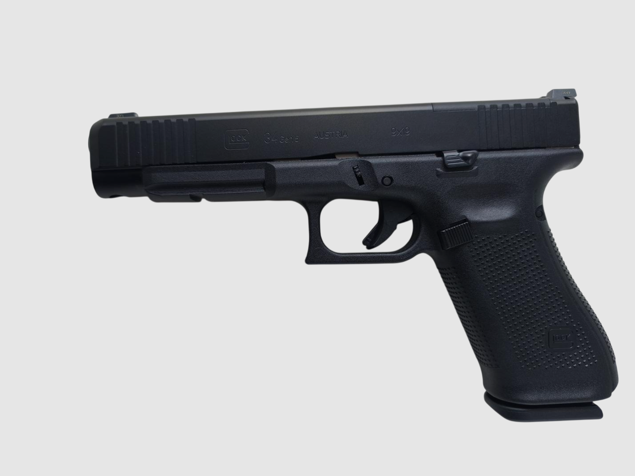 Pistolet GLOCK 34 GEN. V kal. 9mmP (Brasil), zdjęcie 2 z 4