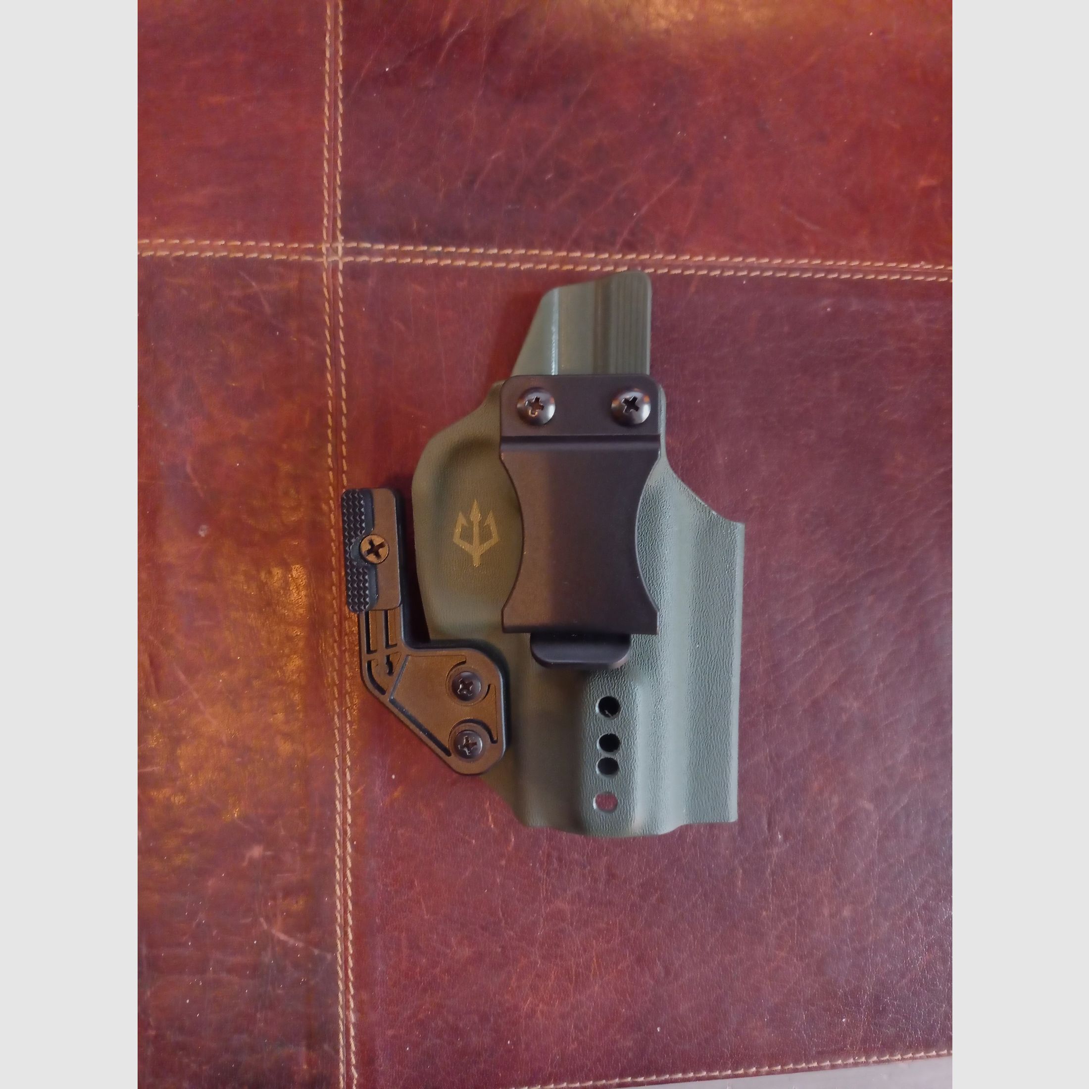 Black Trident Viking IWB Holster Kydex SFP9SK (OR) ungetragen, wie neu 