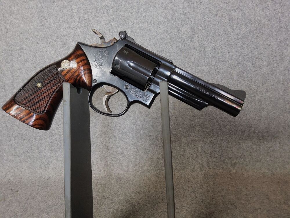 Smith & Wesson 19
