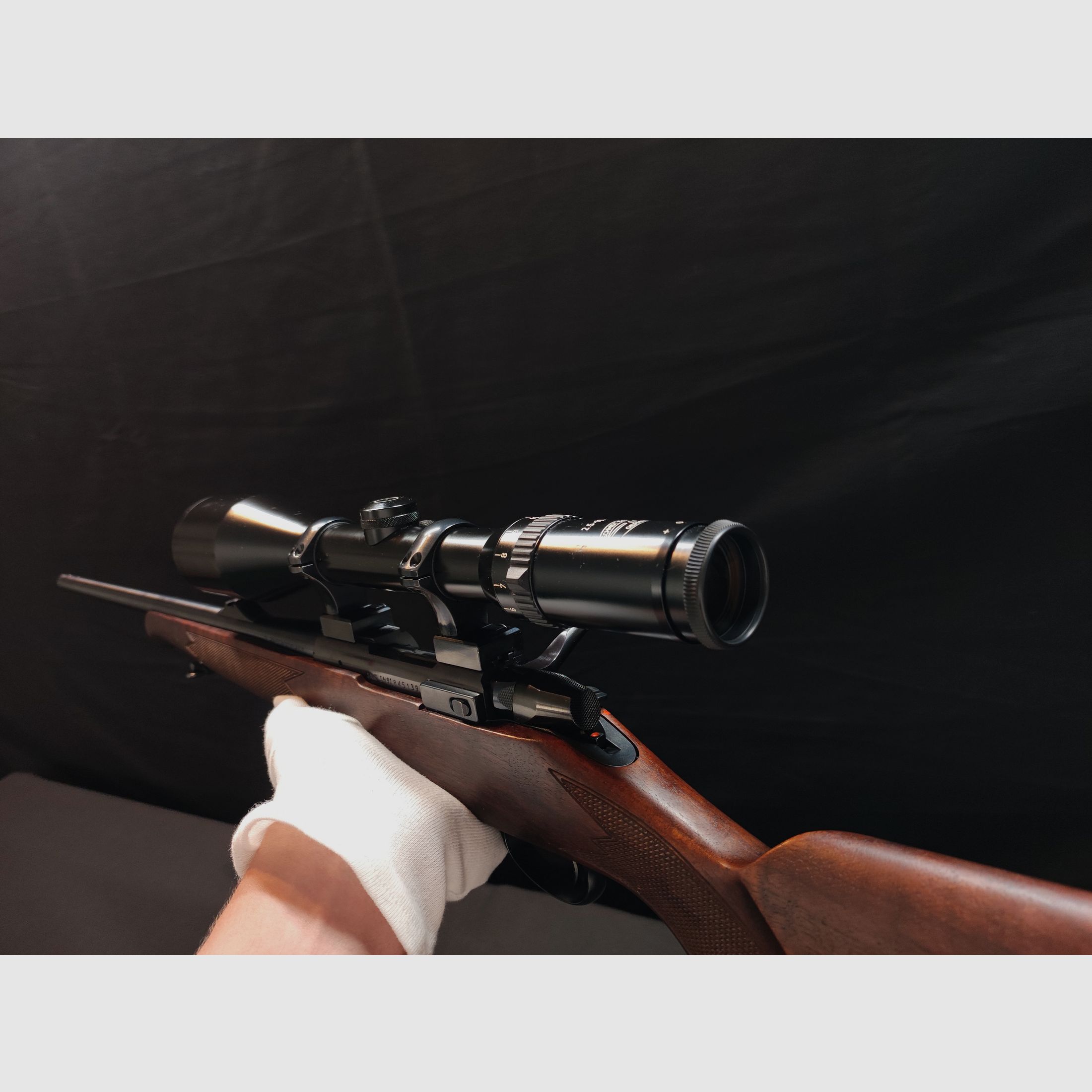  Sako Repetierbüchse Kal. .222 Rem - Schmidt & Bender 2,5–10x56 – Sehr guter Zustand