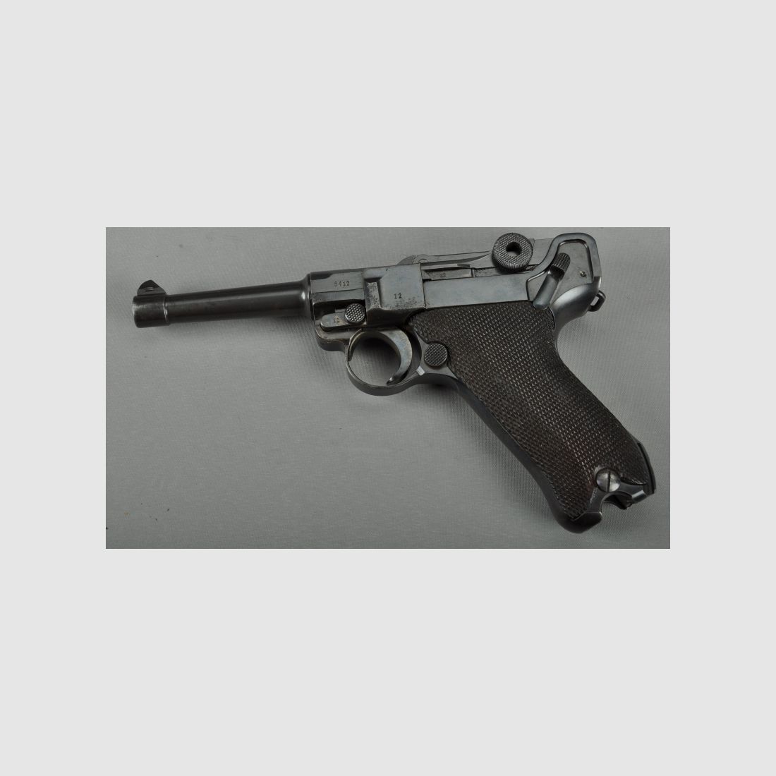 Pistole 08 S42 - Kal.: 9mm Luger incl. original Tasche gestempelt 1940