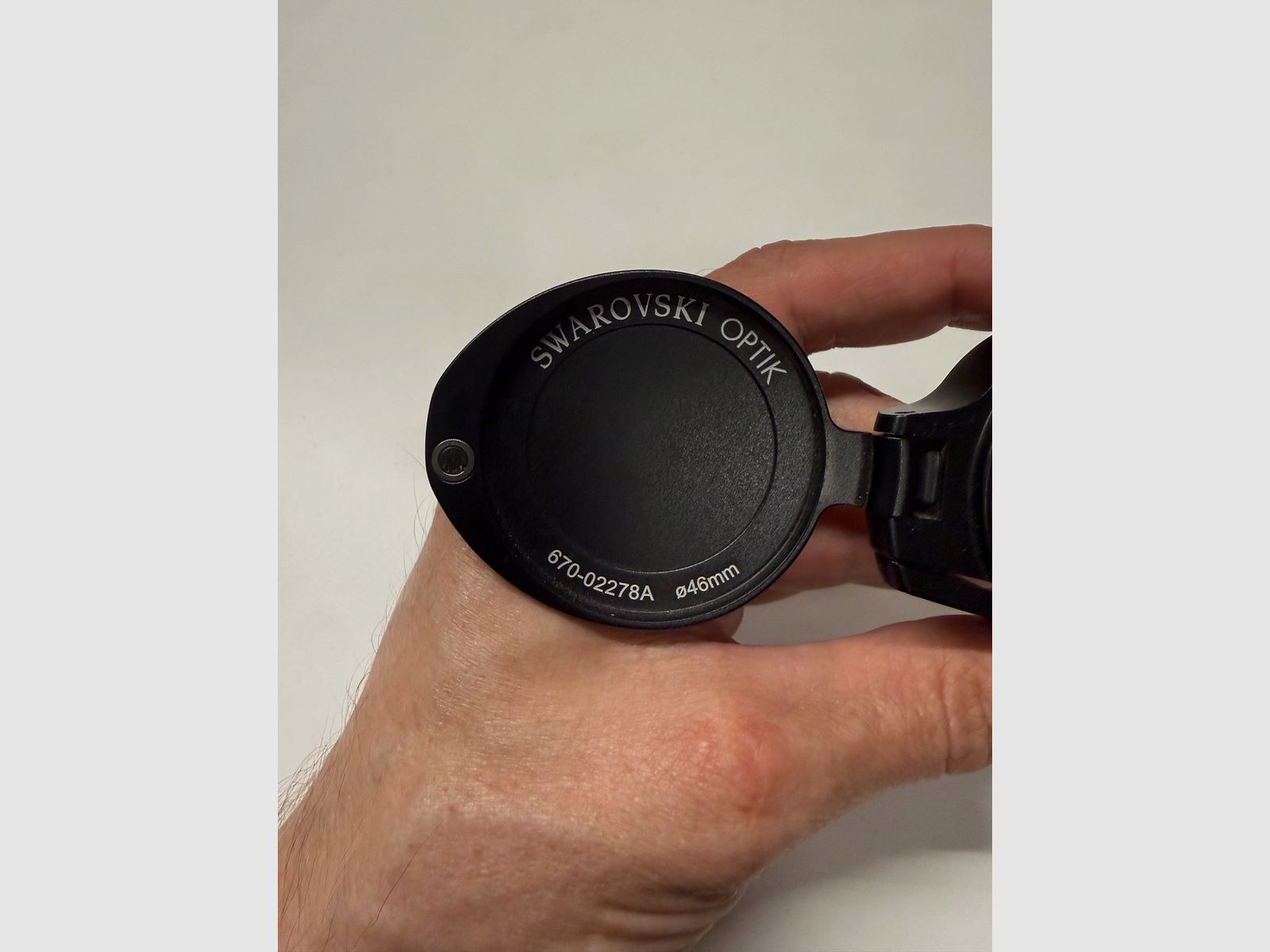 Swarovski eyepiece protective cap 46 mm, image 2 of 3
