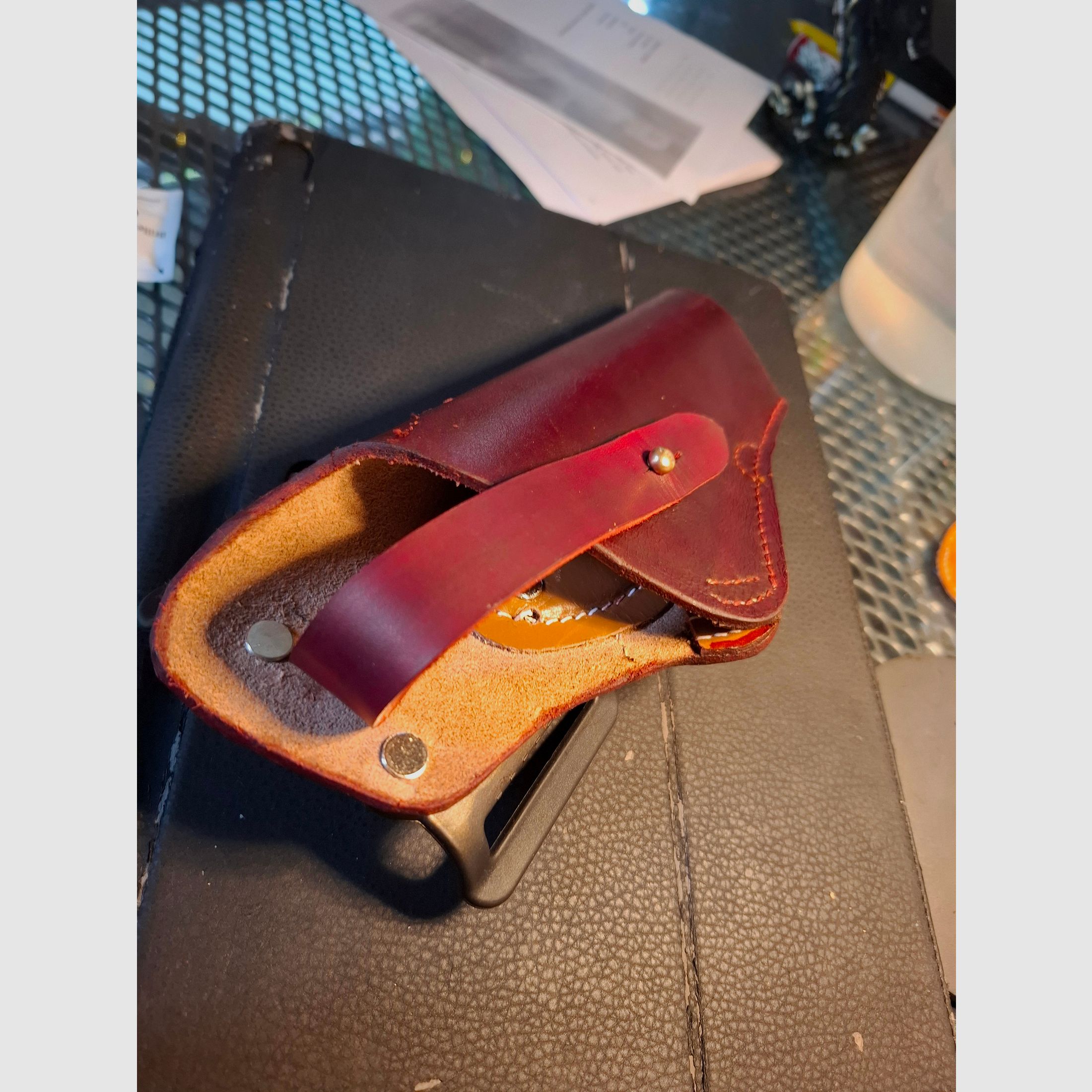 BELT HOLSTER FOR 1911