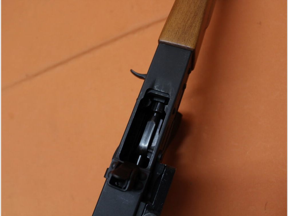 ¡Raridad VEB GWB Wiesa! Ha.Büchse 7,62x39 VEB GWB Wiesa Speger incluido Zeiss Jena ZF 4x32-M- Sistema DDR Kalaschnikow
