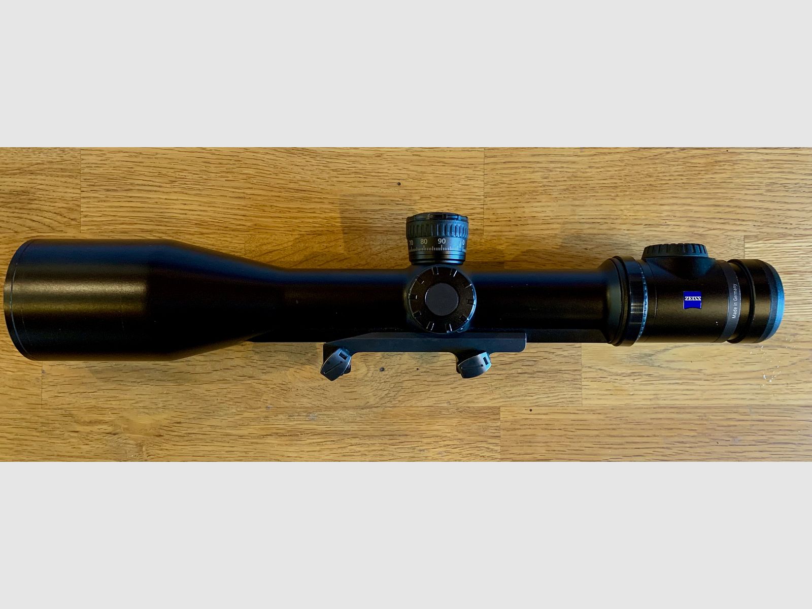 Zeiss V8 4,8-35x60 rail saddle mount for Blaser/Sauer 505
