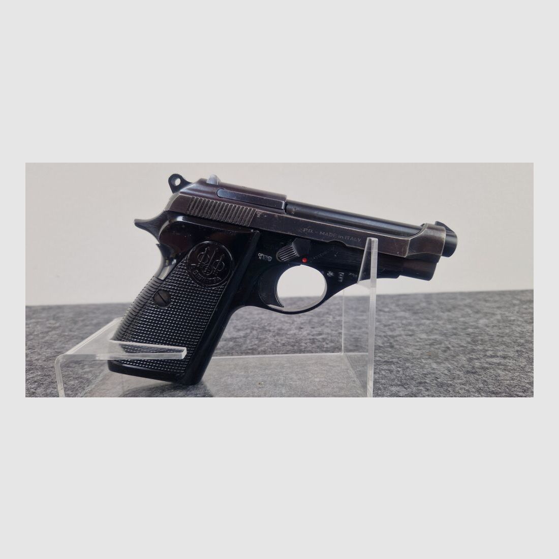 Beretta	 Pistole Beretta M-70/71 - .22 lfb
