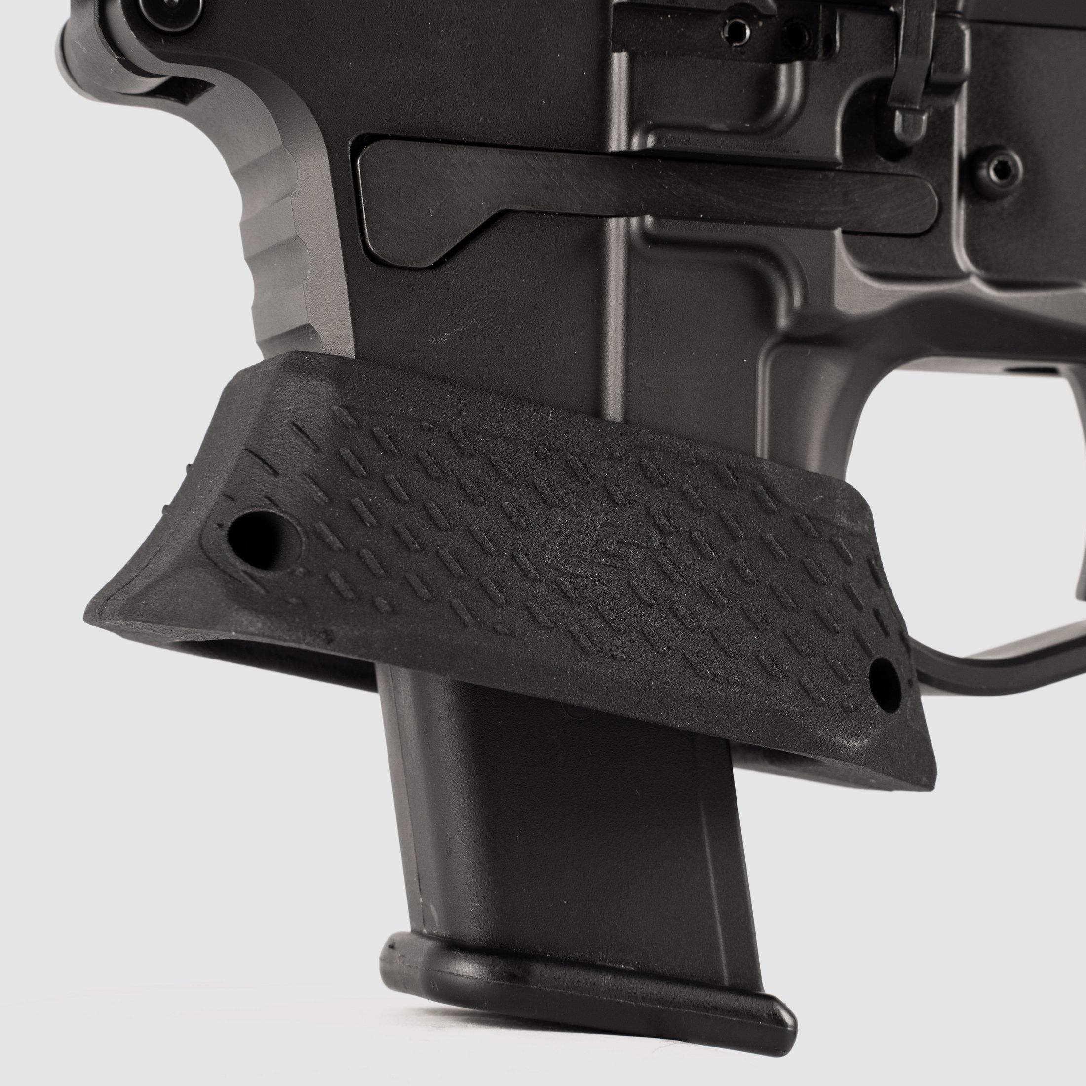 Magwell voor AR9 gen.3 - TONI SYSTEM/Magwell for AR9 gen.3 - TONI SYSTEM * ITEM CODE PYMADCG3-BK