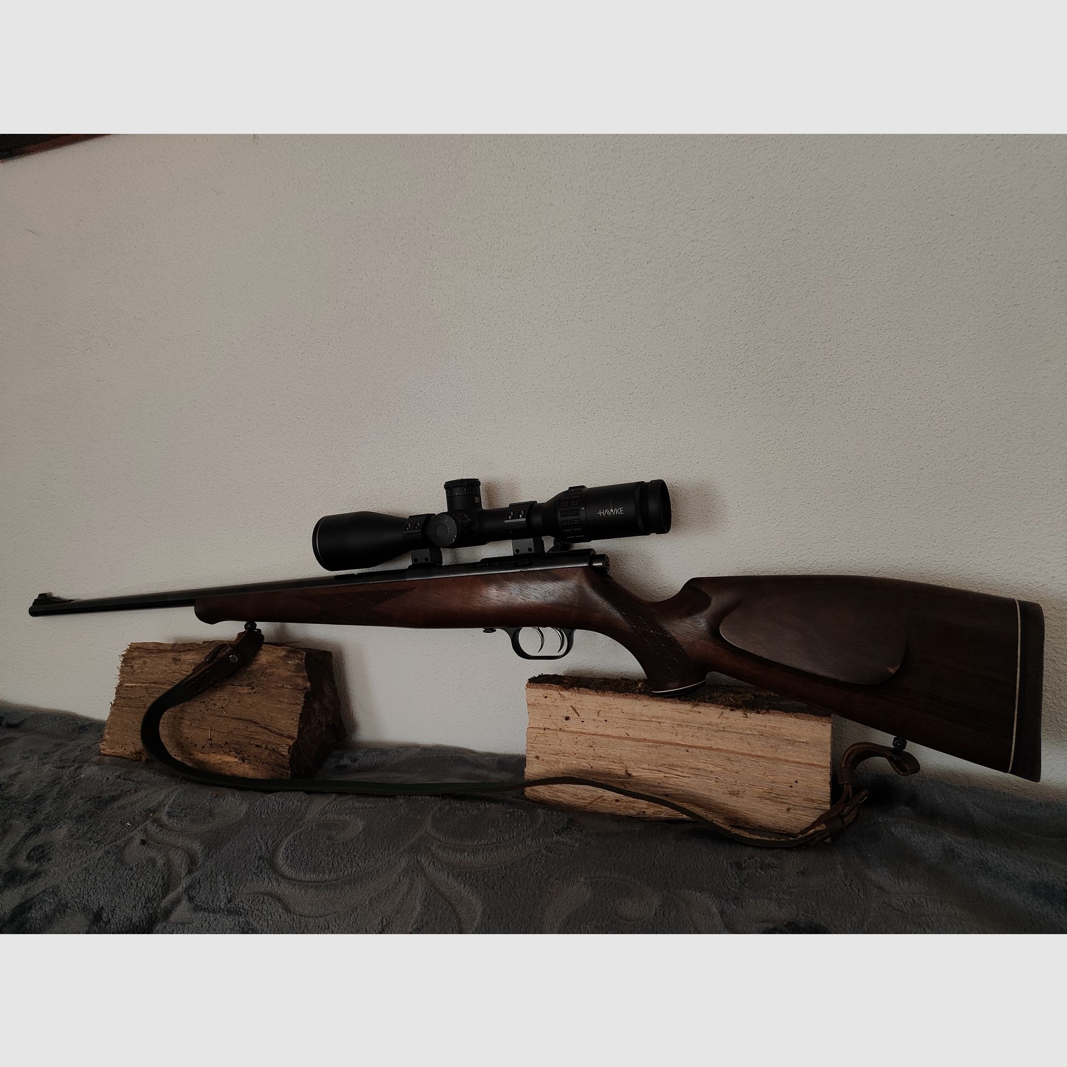 Repetierbüchse Weihrauch HW 60 J 22 Mag