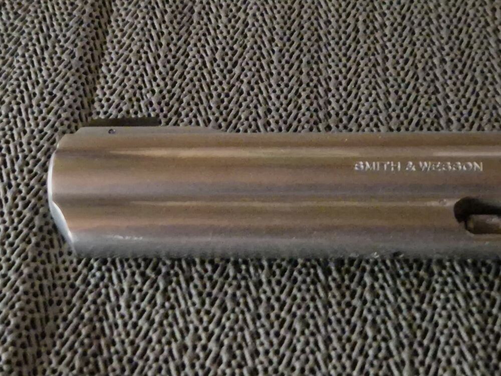 Smith & Wesson 617-1, Bild 8 von 8