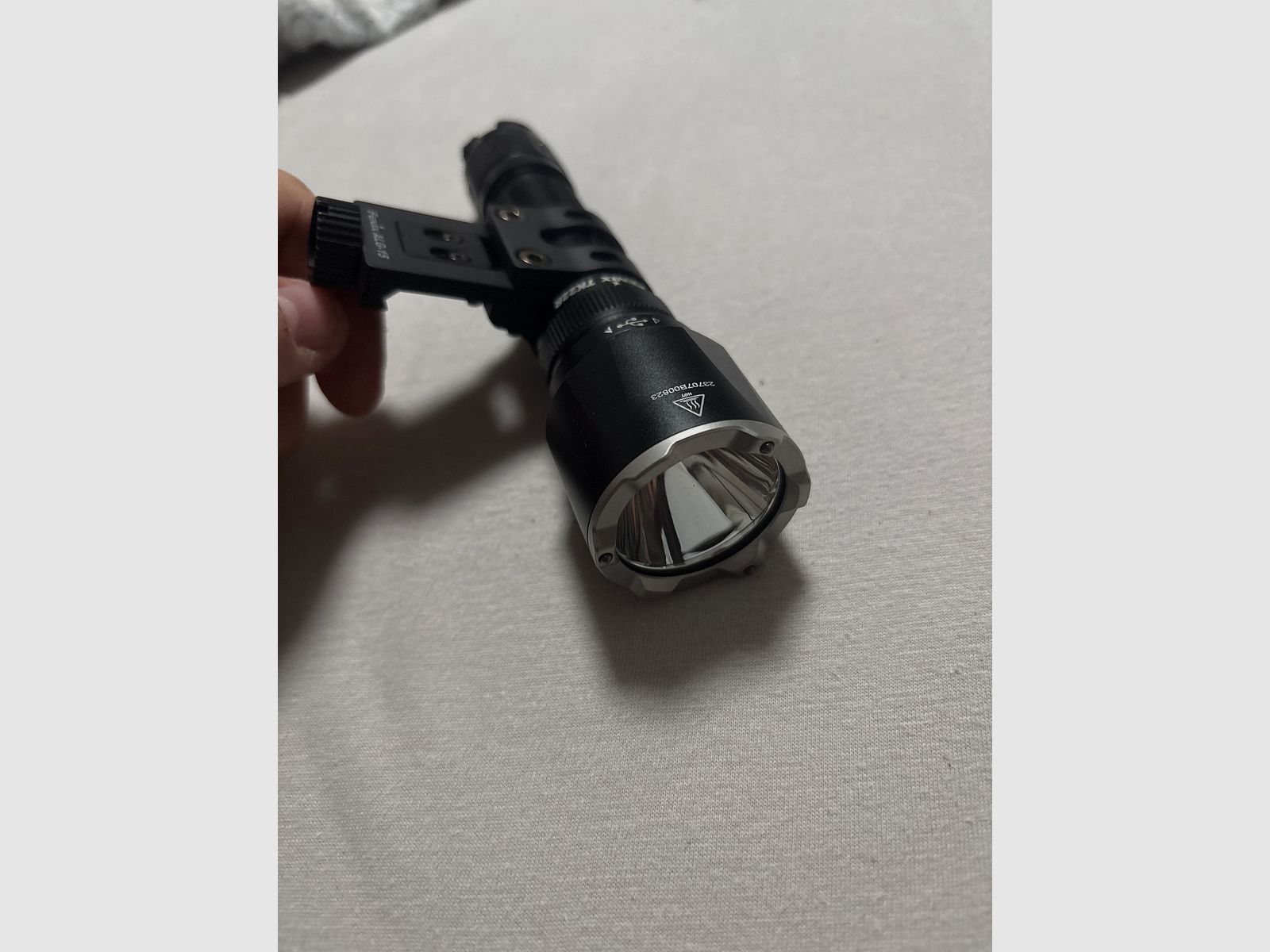 Fenix TK22R mit Rail Adapter Fenix ALG-15
