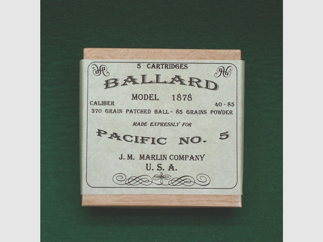 Replika	 pudełka na naboje Ballard .40-85 Kaliber