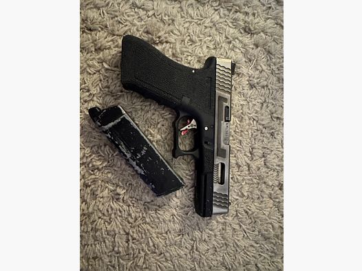Begadi G-Force 14 Skelleten