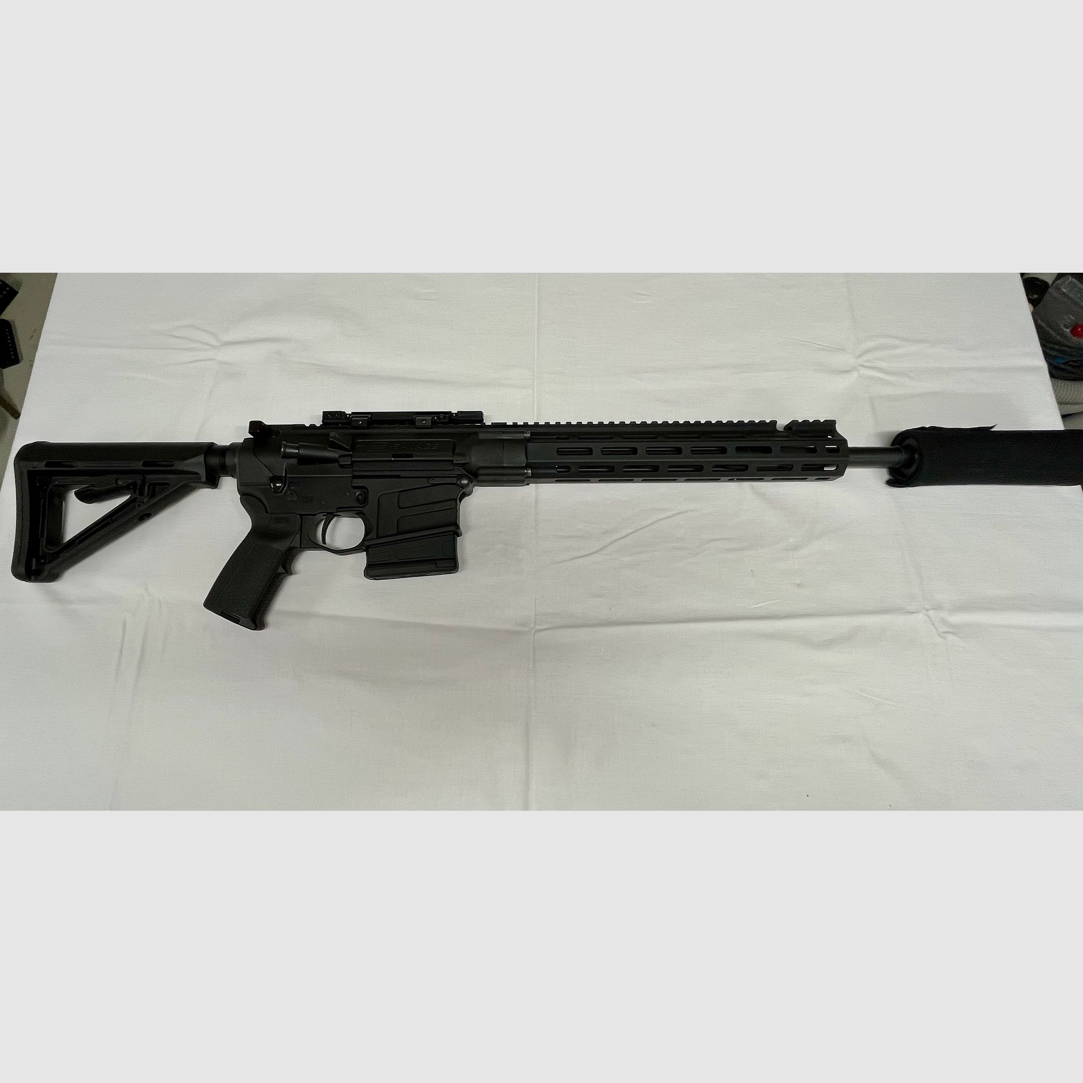 Savage MSR-10 Hunter 16“ Top gepflegt mit umfangreichem Zubehör (Magpul, Timney, Ase UTRA SL7i)