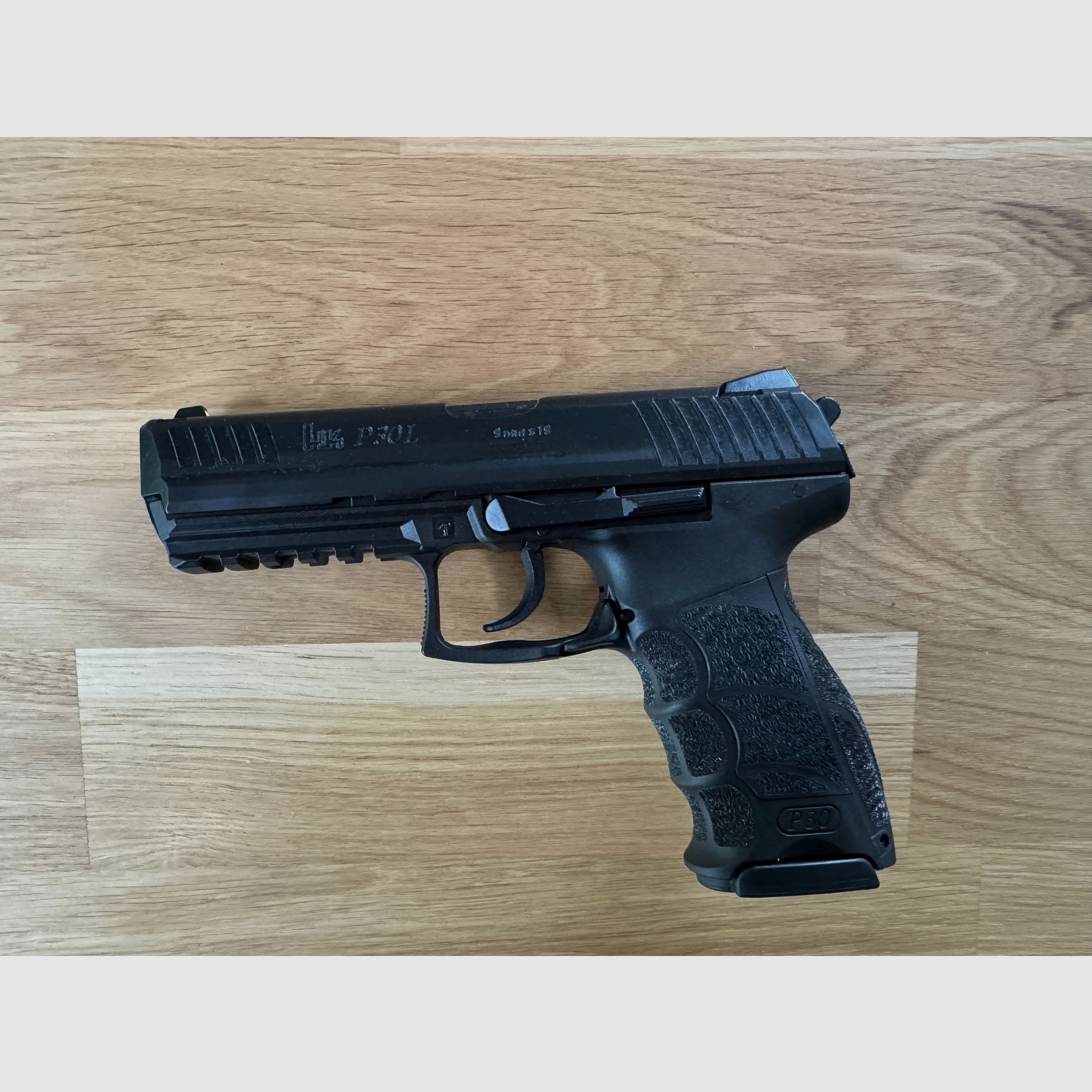 Heckler & Koch P30L - 9mm